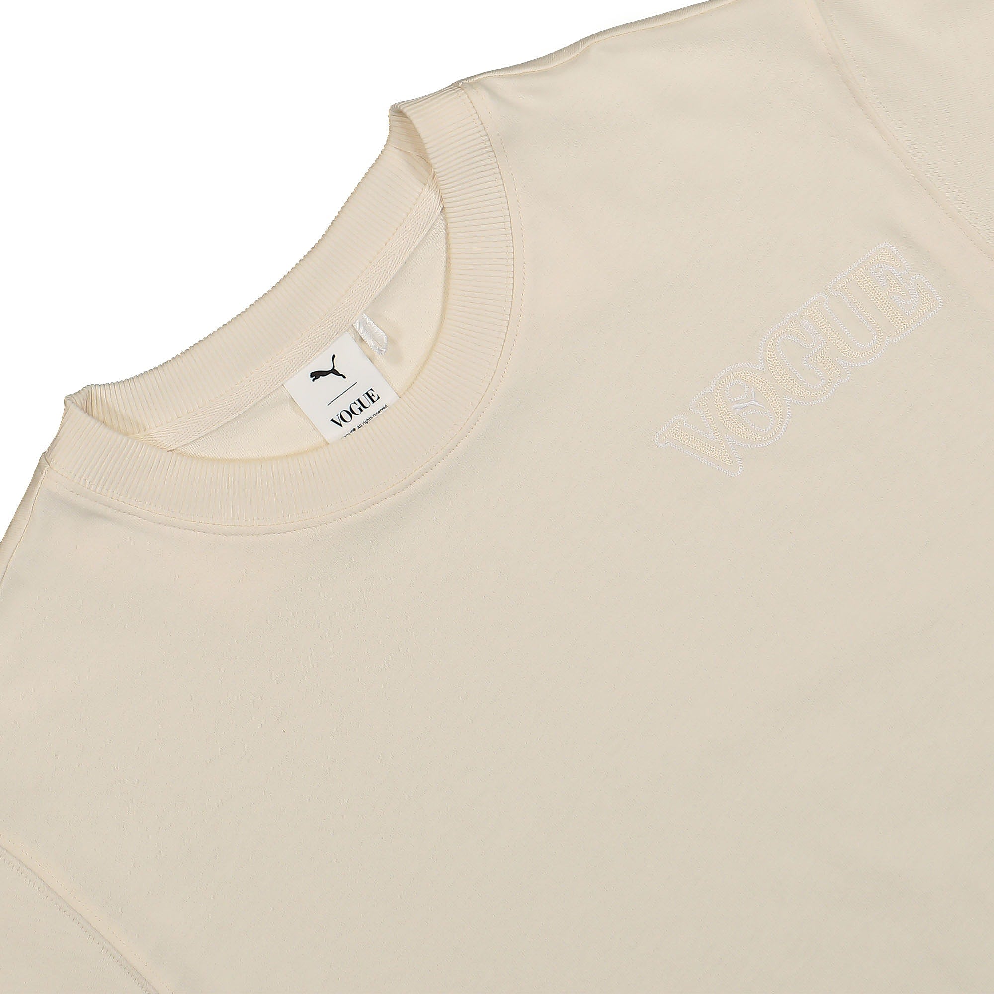 Puma Relaxed Tee Pristine T-Shirts Close-up | Overkill