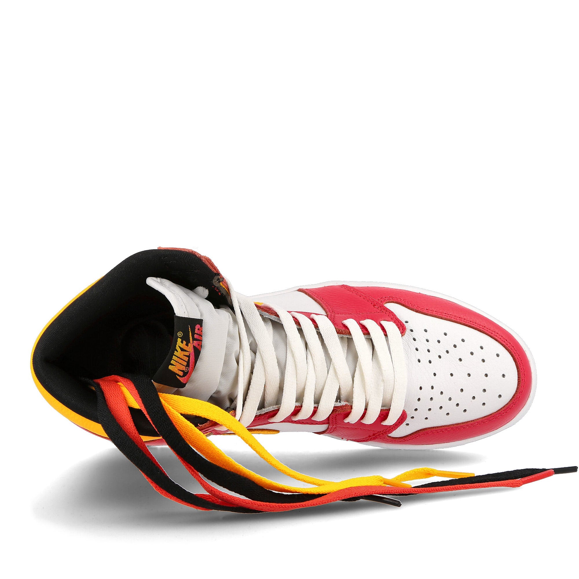 Jordan Air Jordan 1 Retro High OG Light Fusion Red / Black - White - Laser Orange Detail view 1 | Overkill
