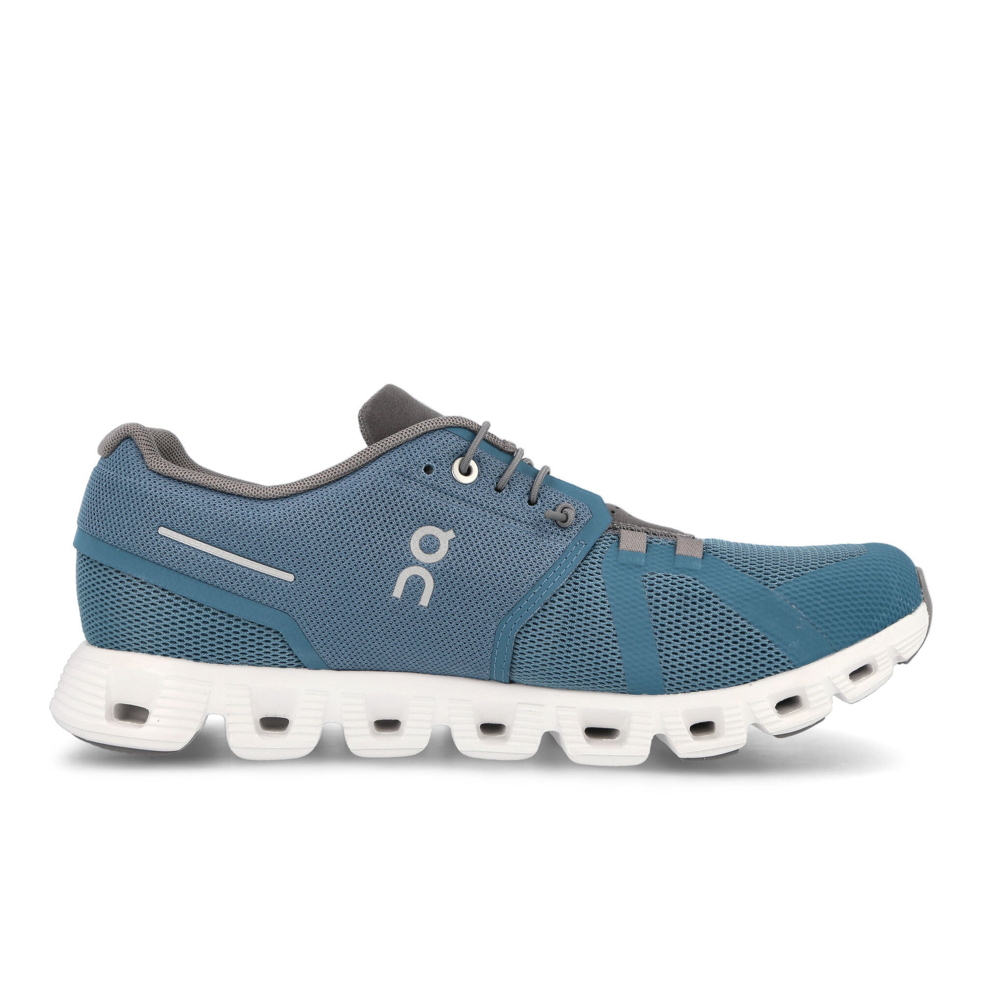 On Cloud 5 Stellar / Eclipse Low Top Sneakers Silhouette | Overkill