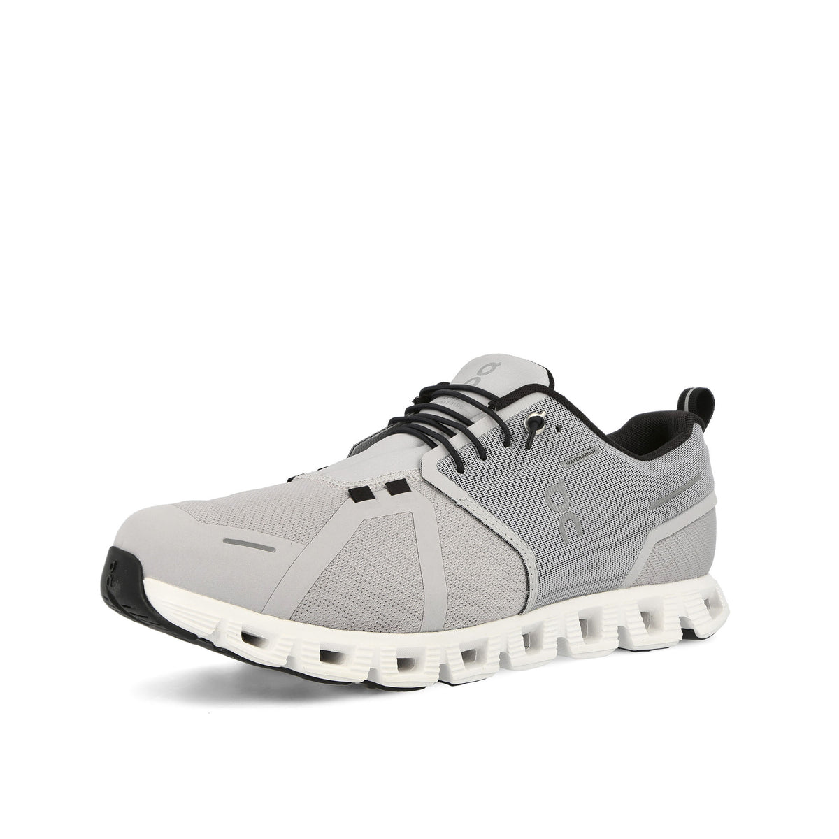 On Cloud 5 Waterproof Glacier / White Low Top Sneakers Close Up | Overkill