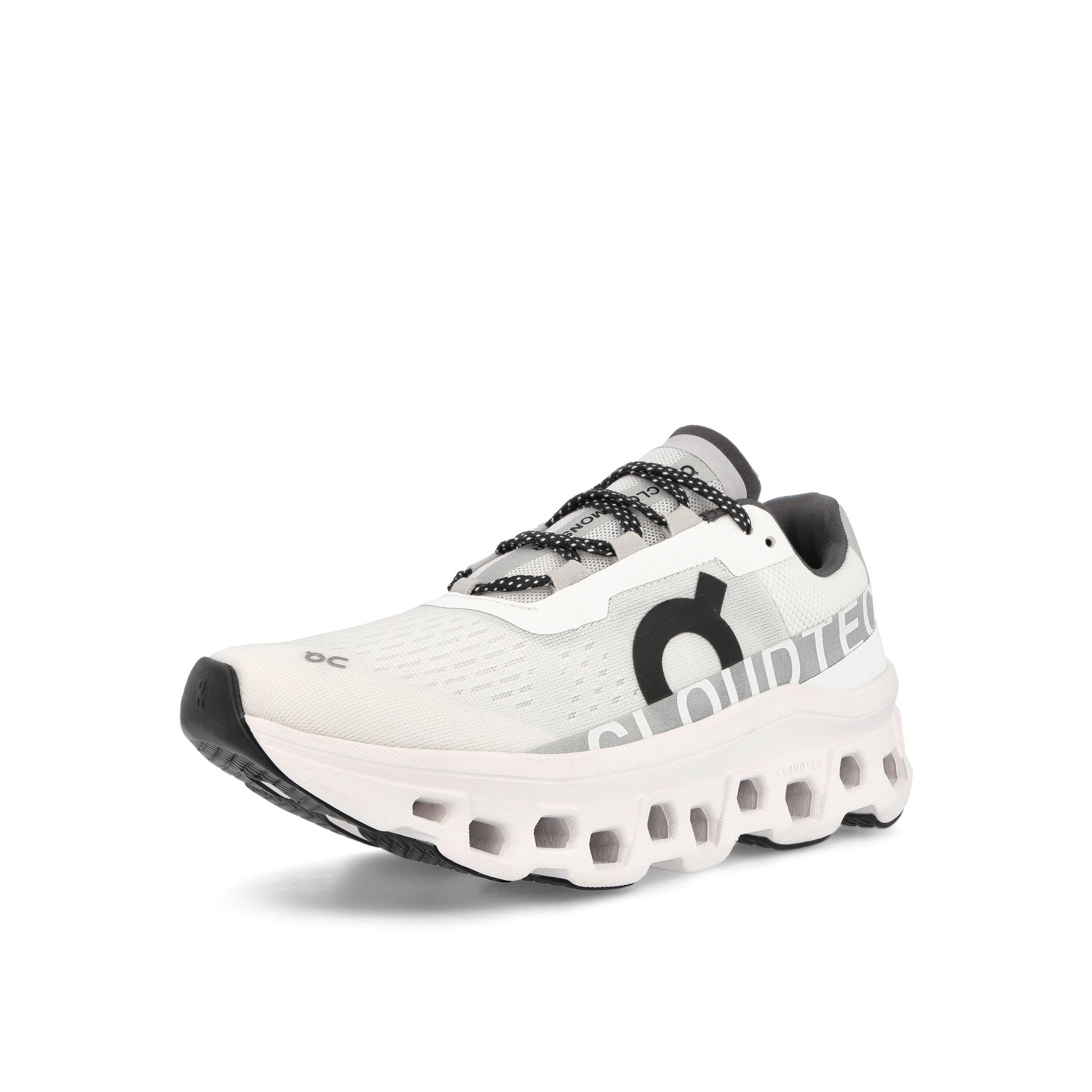 On W Cloudmonster Undyed-White / White Low Top Sneakers Close Up | Overkill