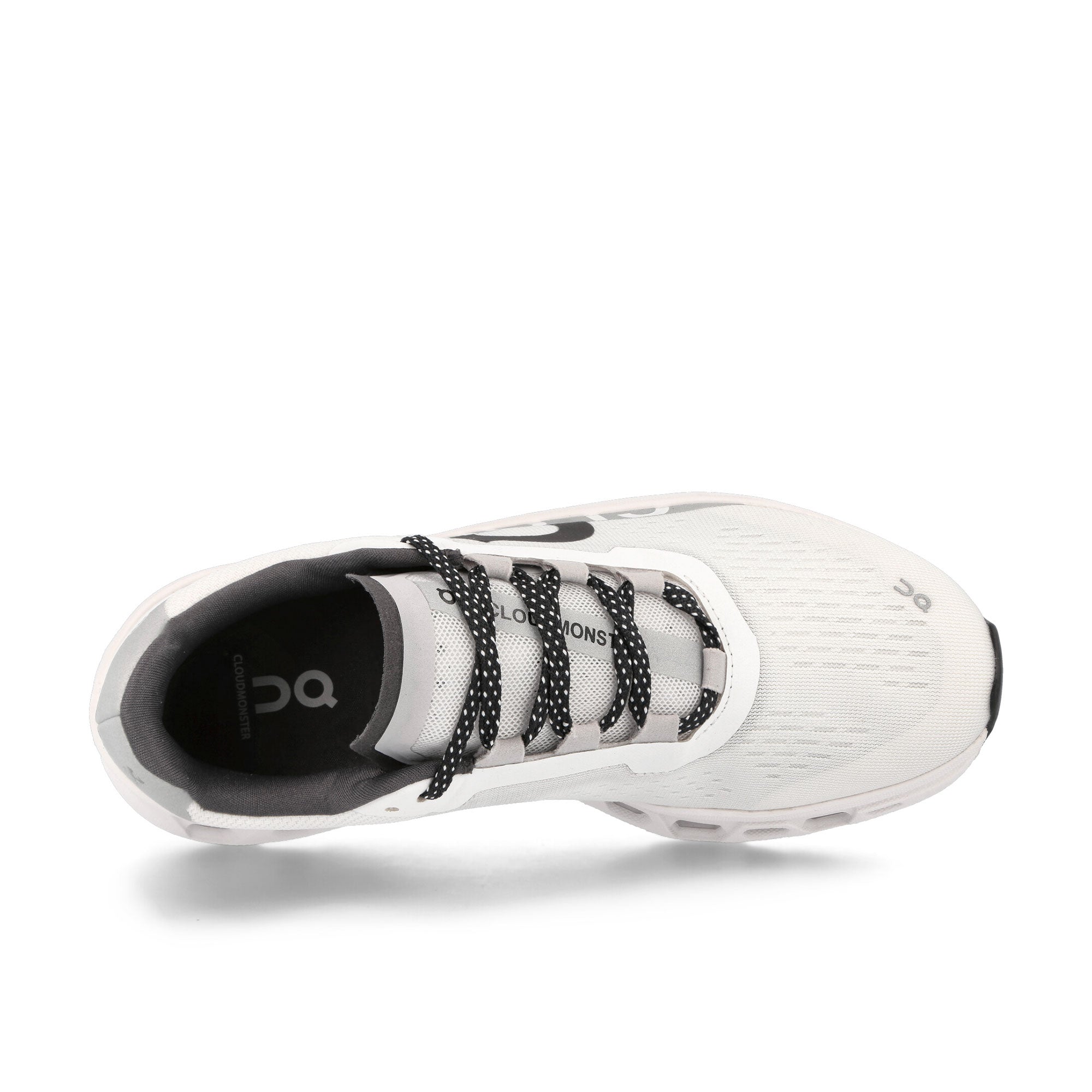On W Cloudmonster Undyed-White / White Low Top Sneakers Detail View 1 | Overkill