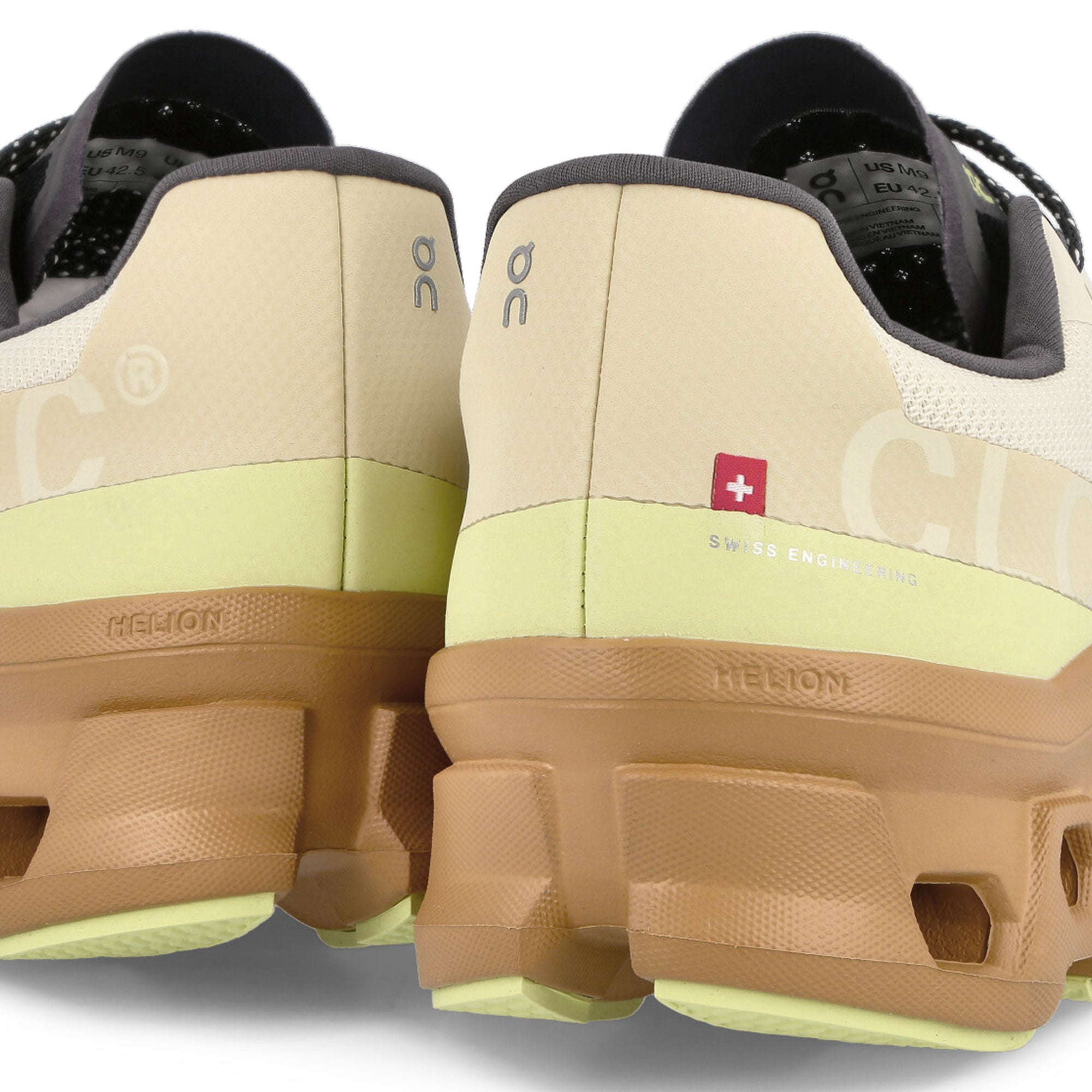 On Cloudmonster Cream / Dune Low Top Sneakers Detailfoto | Overkill