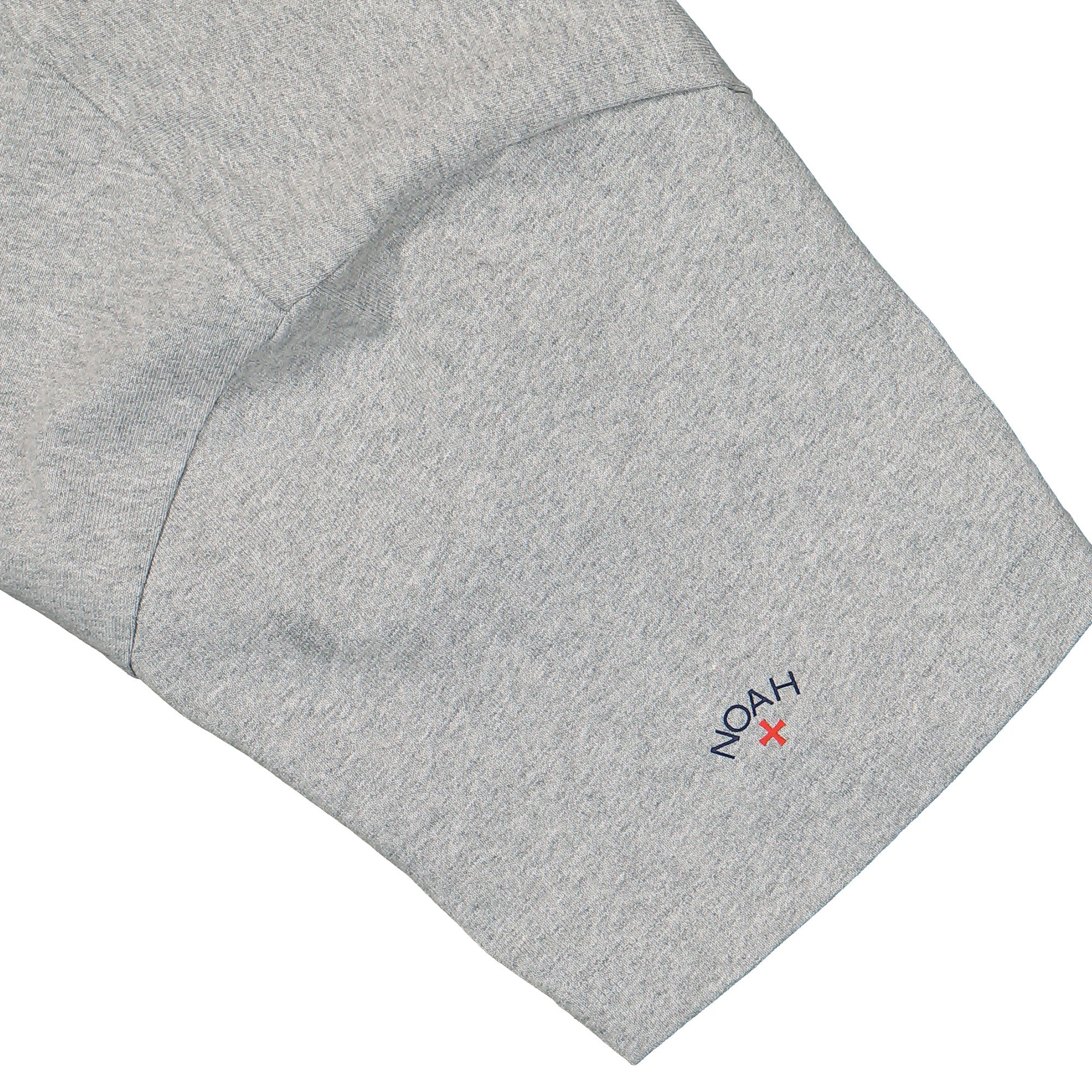 Puma Graphic Tee Light Gray Heather T-Shirts Detailfoto | Overkill