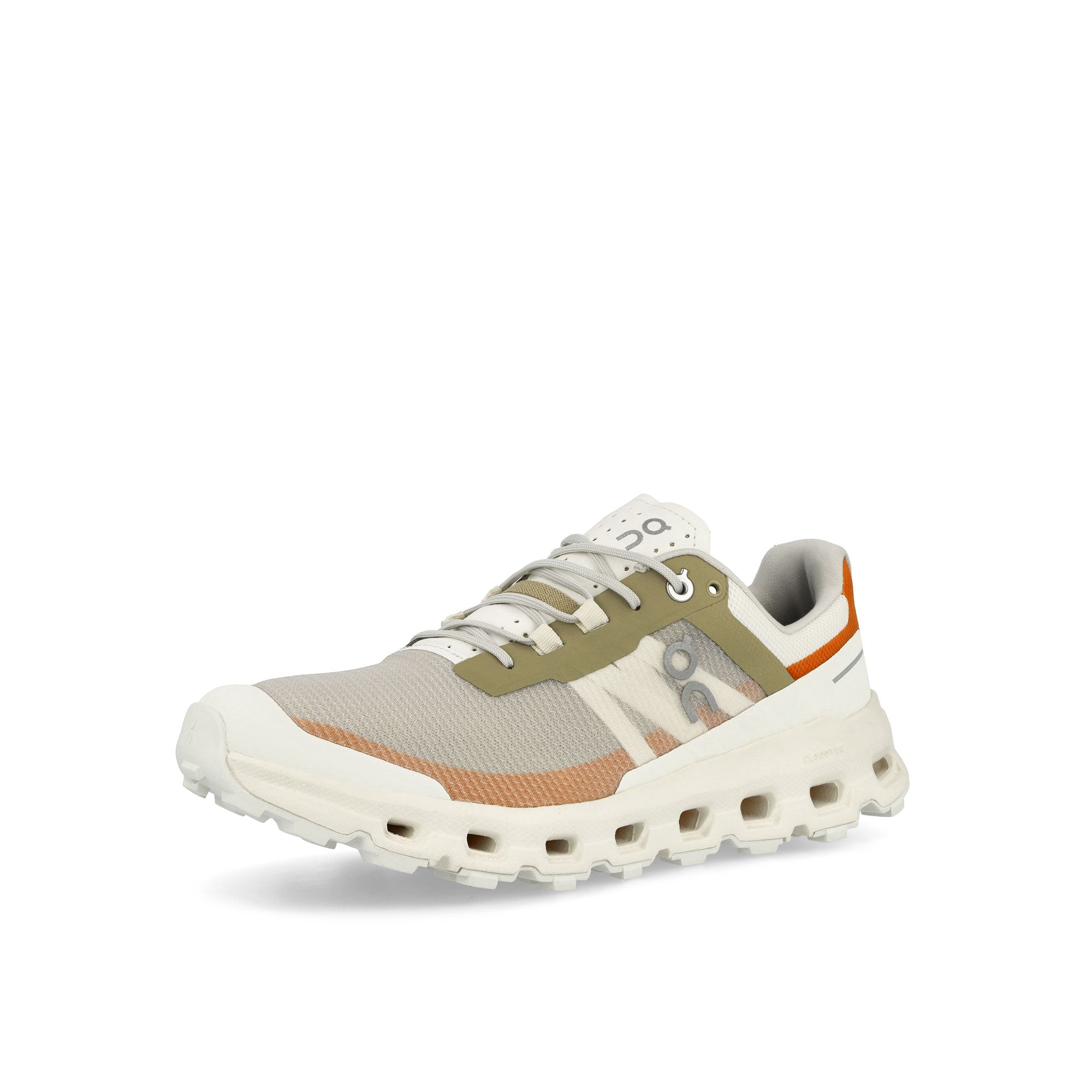On W Cloudvista Ivory / Bronze Low Top Sneakers Close Up | Overkill