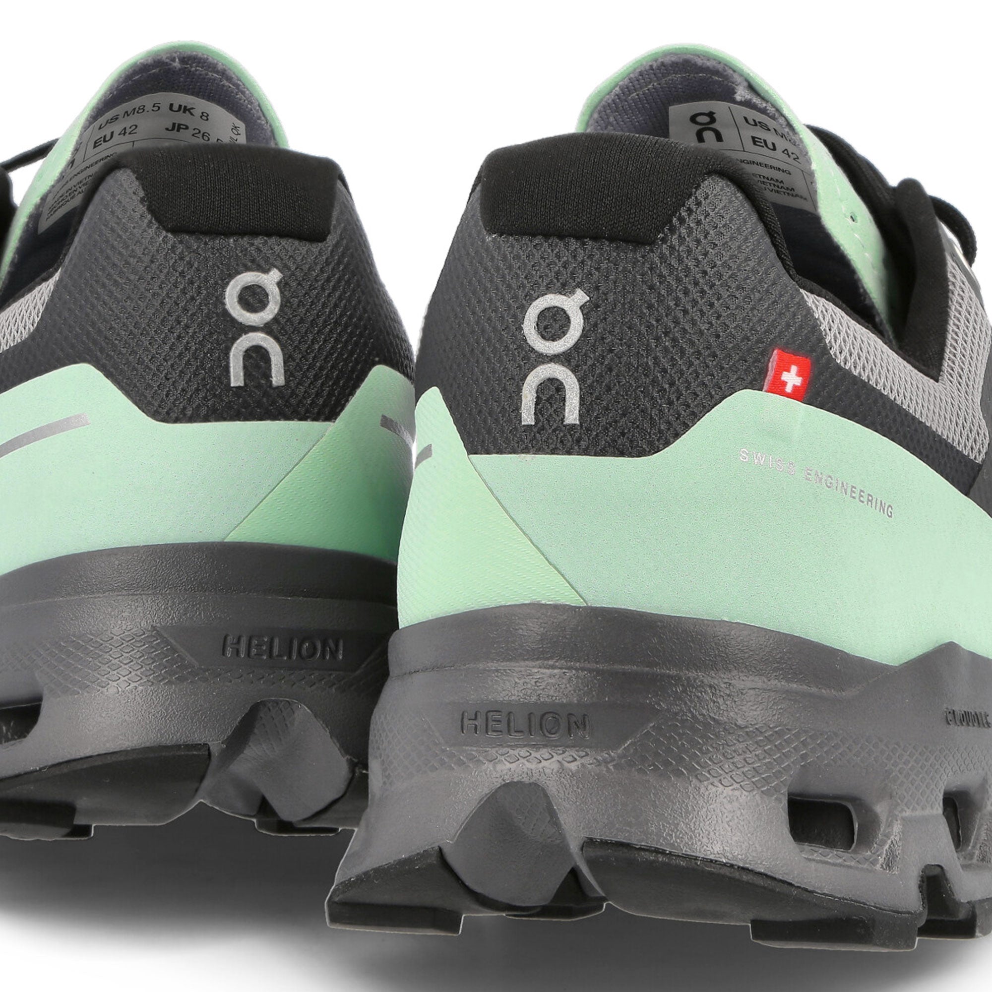 On Cloudvista Alloy / Black Low Top Sneakers Detailfoto | Overkill