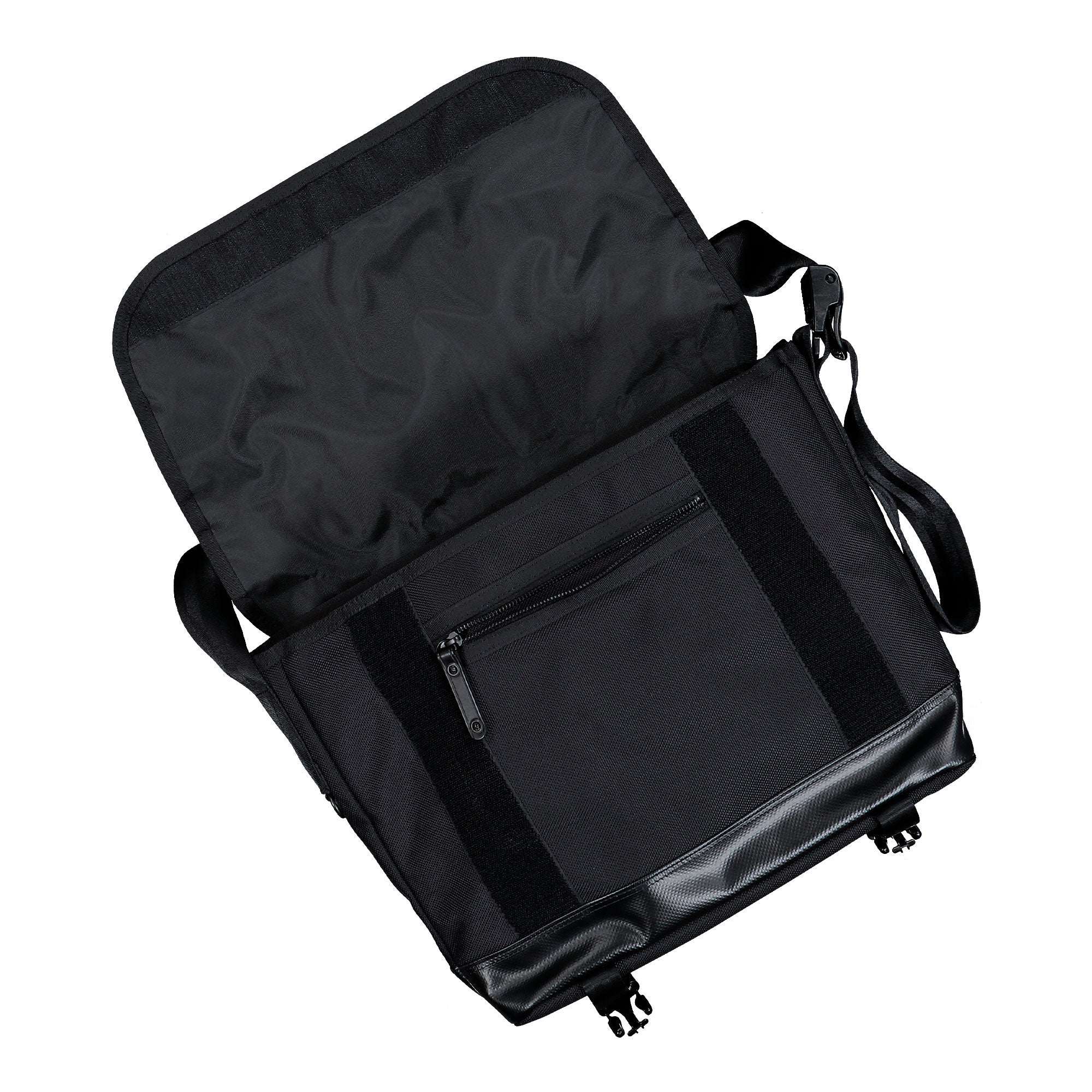 Porter-Yoshida & Co. Heat Messenger Bag (L) Black Briefcases & Messenger Bags 703-07967-10 Detail View 4 | Overkill