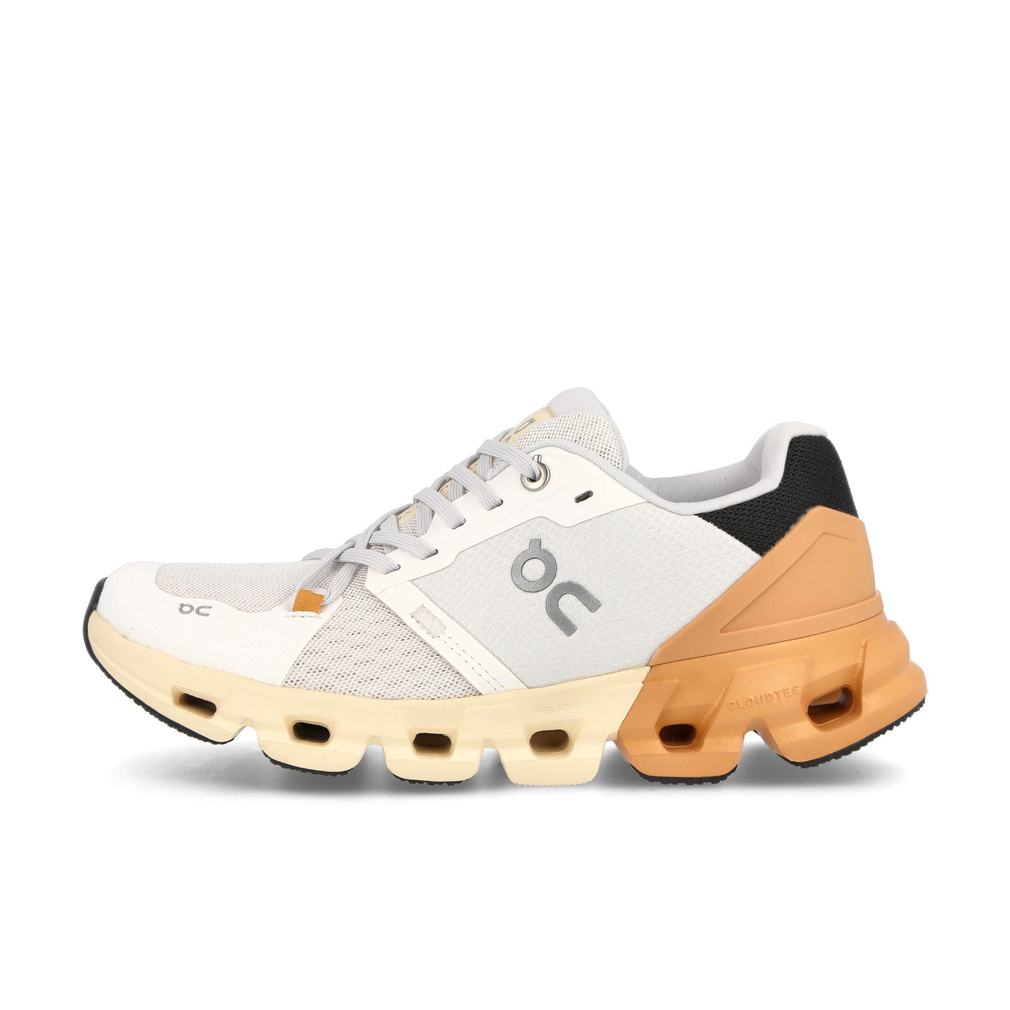 On Cloudflyer 4 White / Copper Low Top Sneakers 71.98667 | Overkill