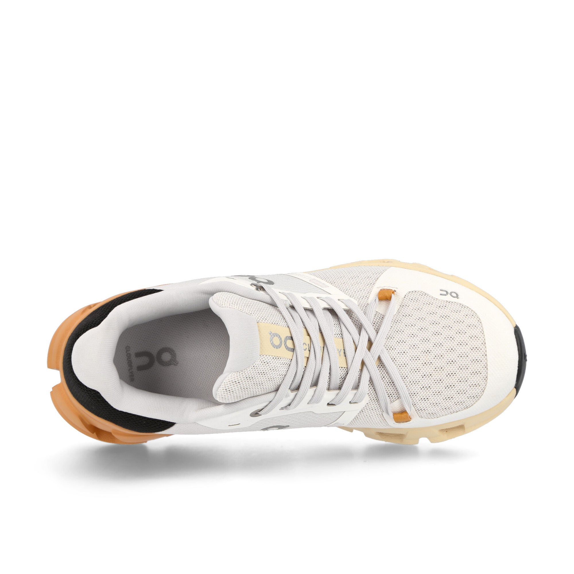 On Cloudflyer 4 White / Copper Low Top Sneakers 71.98667 Detail View 1 | Overkill
