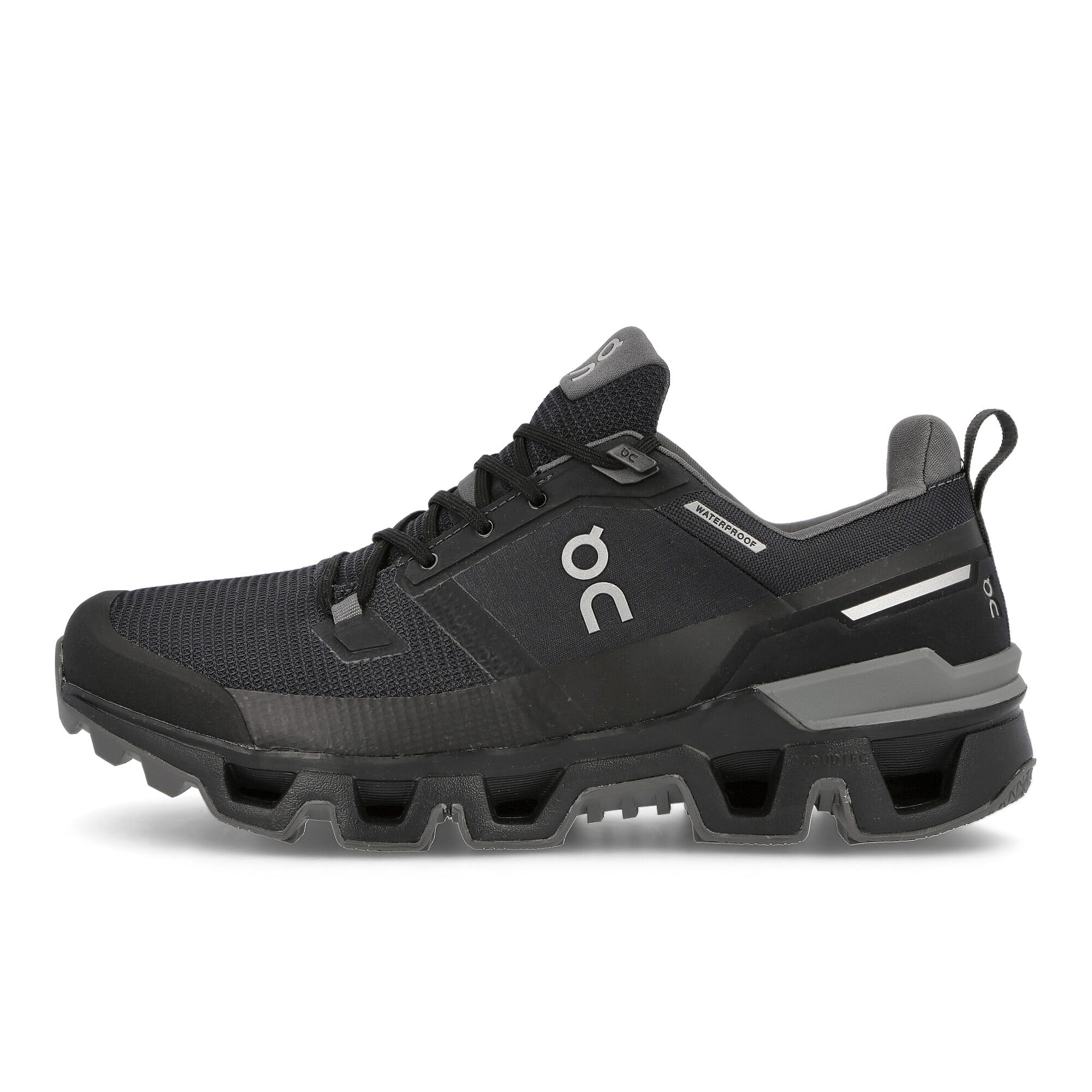 On Cloudwander Waterproof Black / Eclipse Low Top Sneakers 73.98606 | Overkill