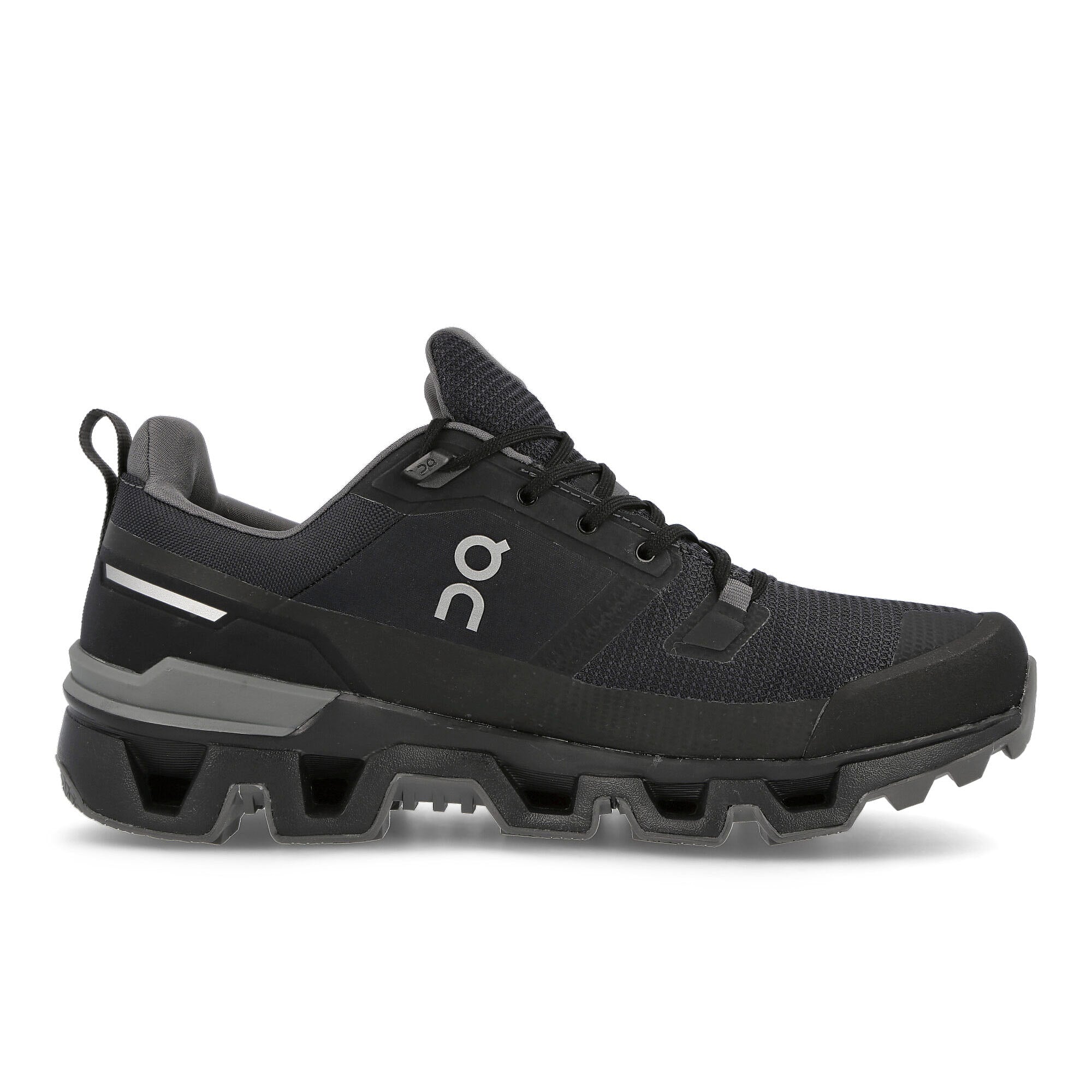 On Cloudwander Waterproof Black / Eclipse Low Top Sneakers Silhouette | Overkill