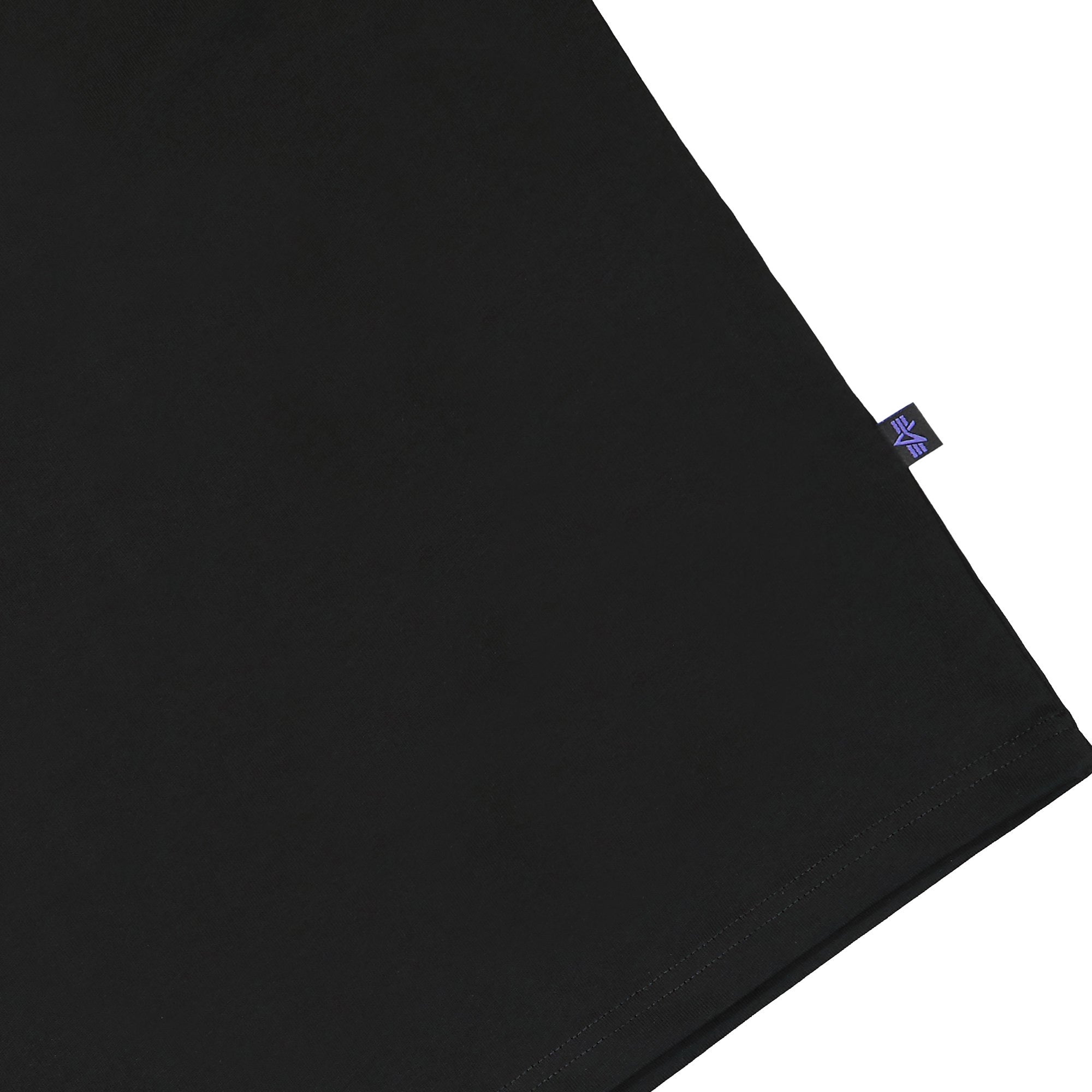 Alpha Industries Base T-Shirt Black T-Shirts Detailfoto | Overkill