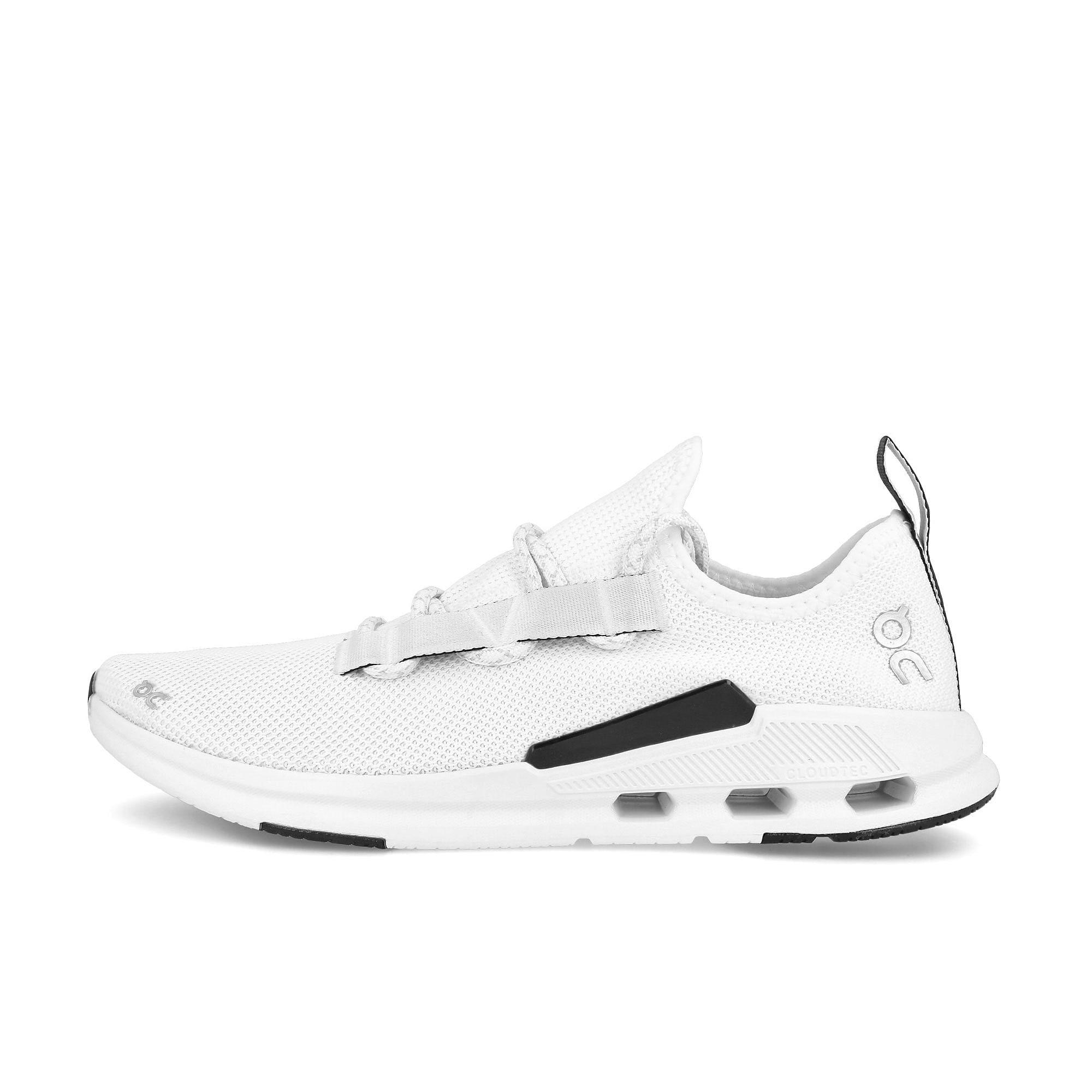 On Cloudeasy Undyed - White / Black Low Top Sneakers 76.98439 | Overkill