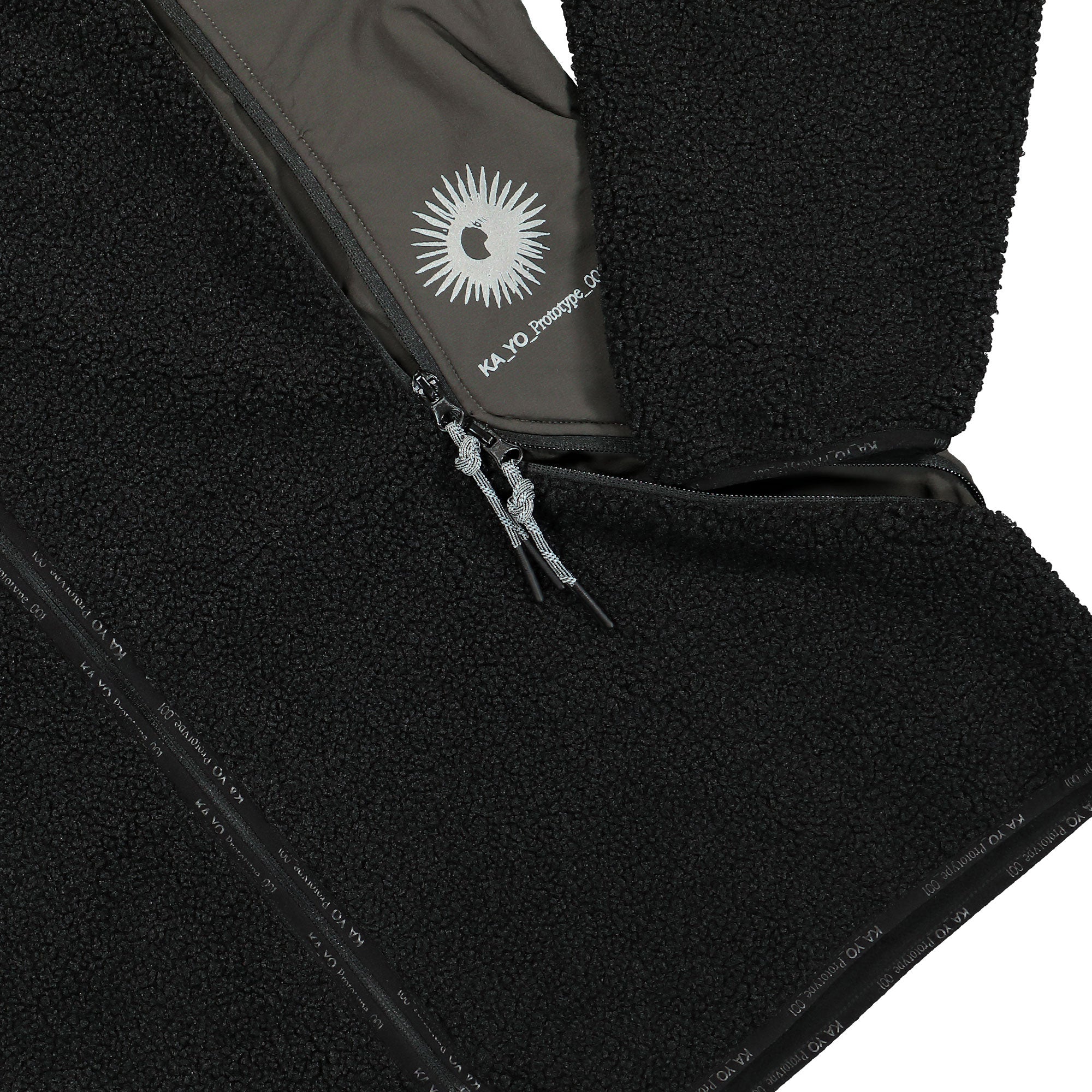 KA_YO_Prototype Pile Fleece Jacket Black Fleece Jackets Detail view 1 | Overkill