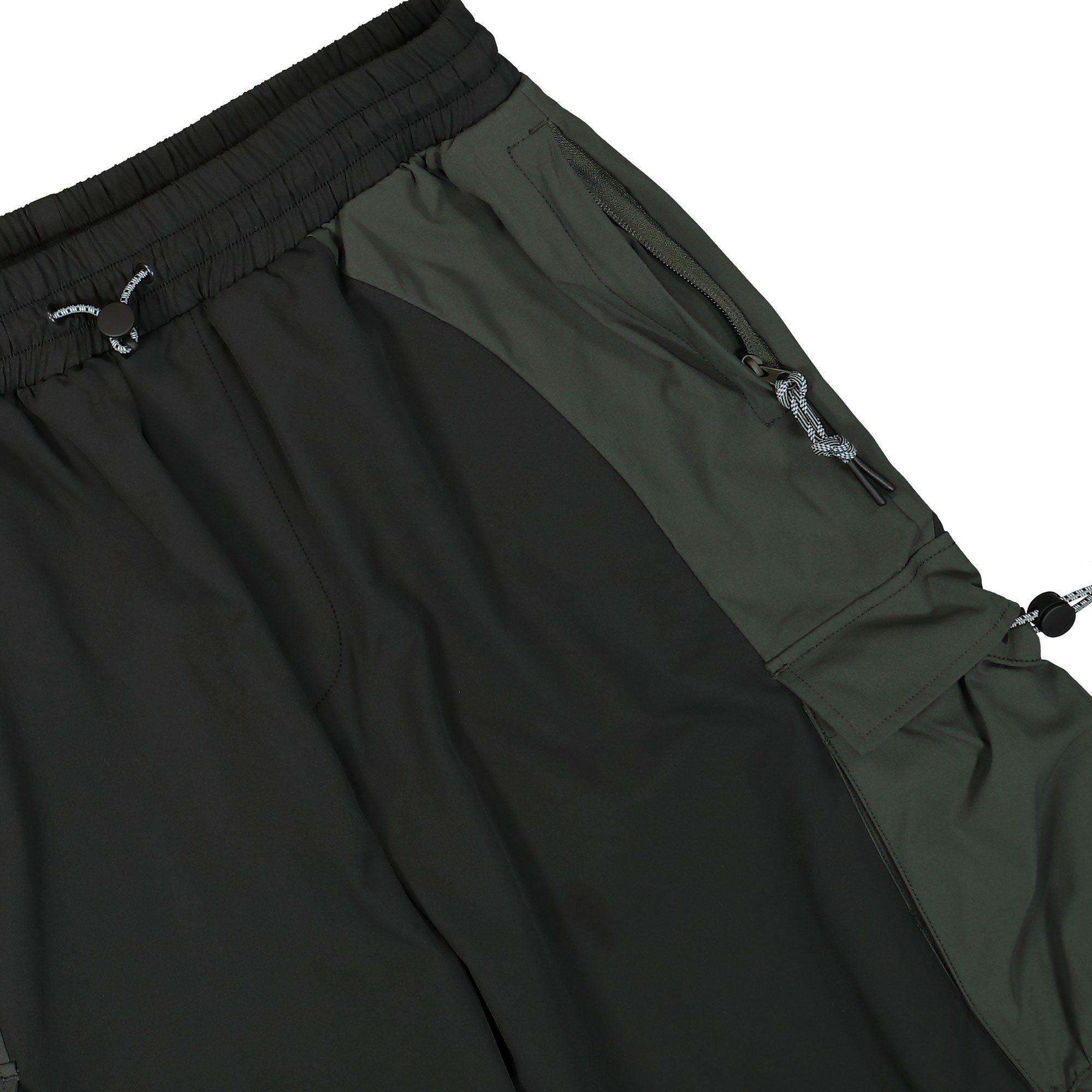 KA_YO_Prototype Parachute Mix Pant Black Sweat & Track Pants Detail view 1 | Overkill