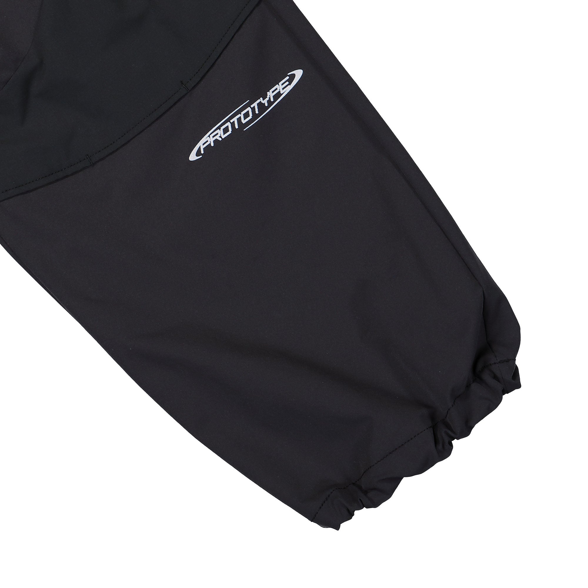 KA_YO_Prototype Parachute Mix Pant Black Solid Cargo Pants 80028 520 Detail View 3 | Overkill