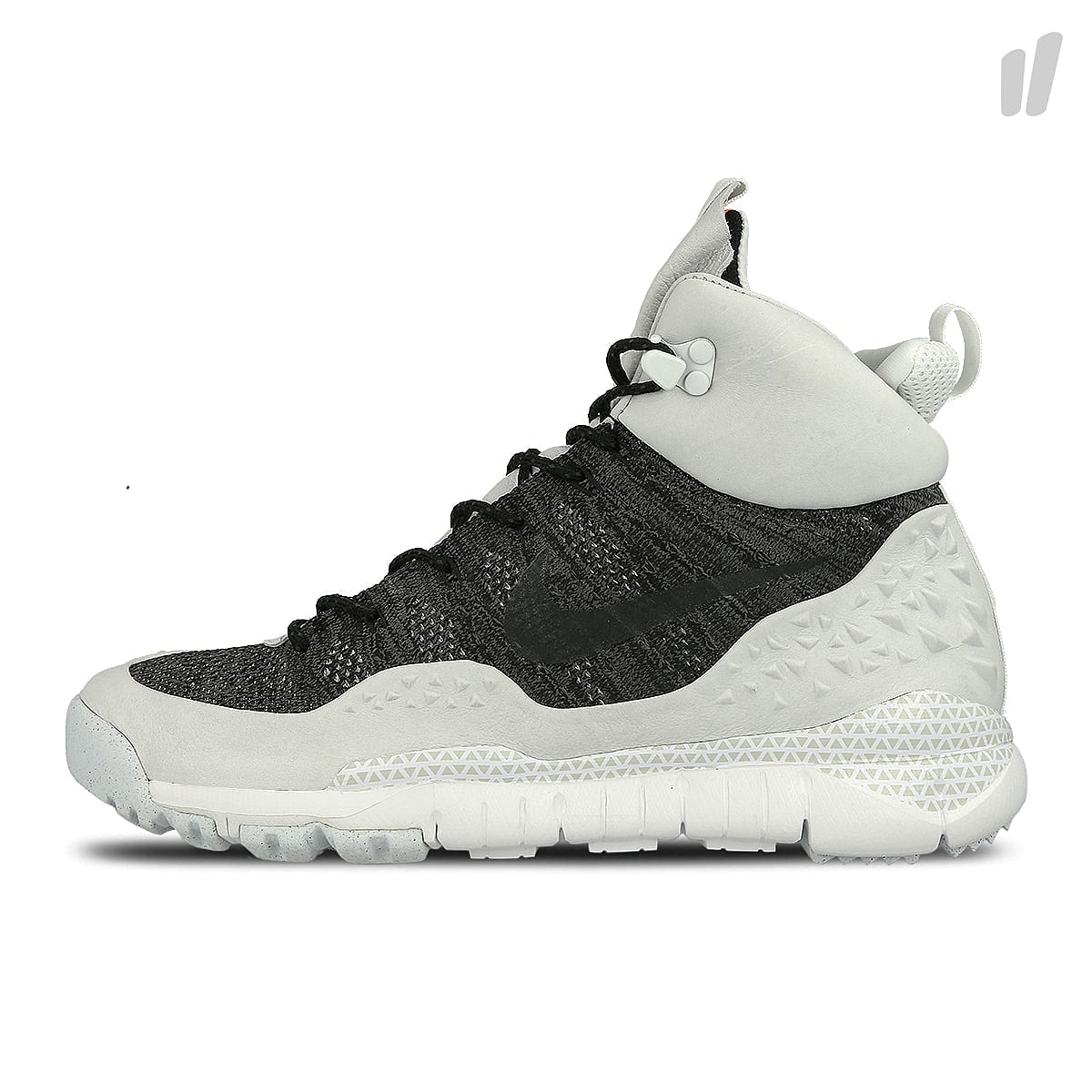Nike lupinek flyknit acg Black-Black - White Sweatshirts 826077 002 | Overkill
