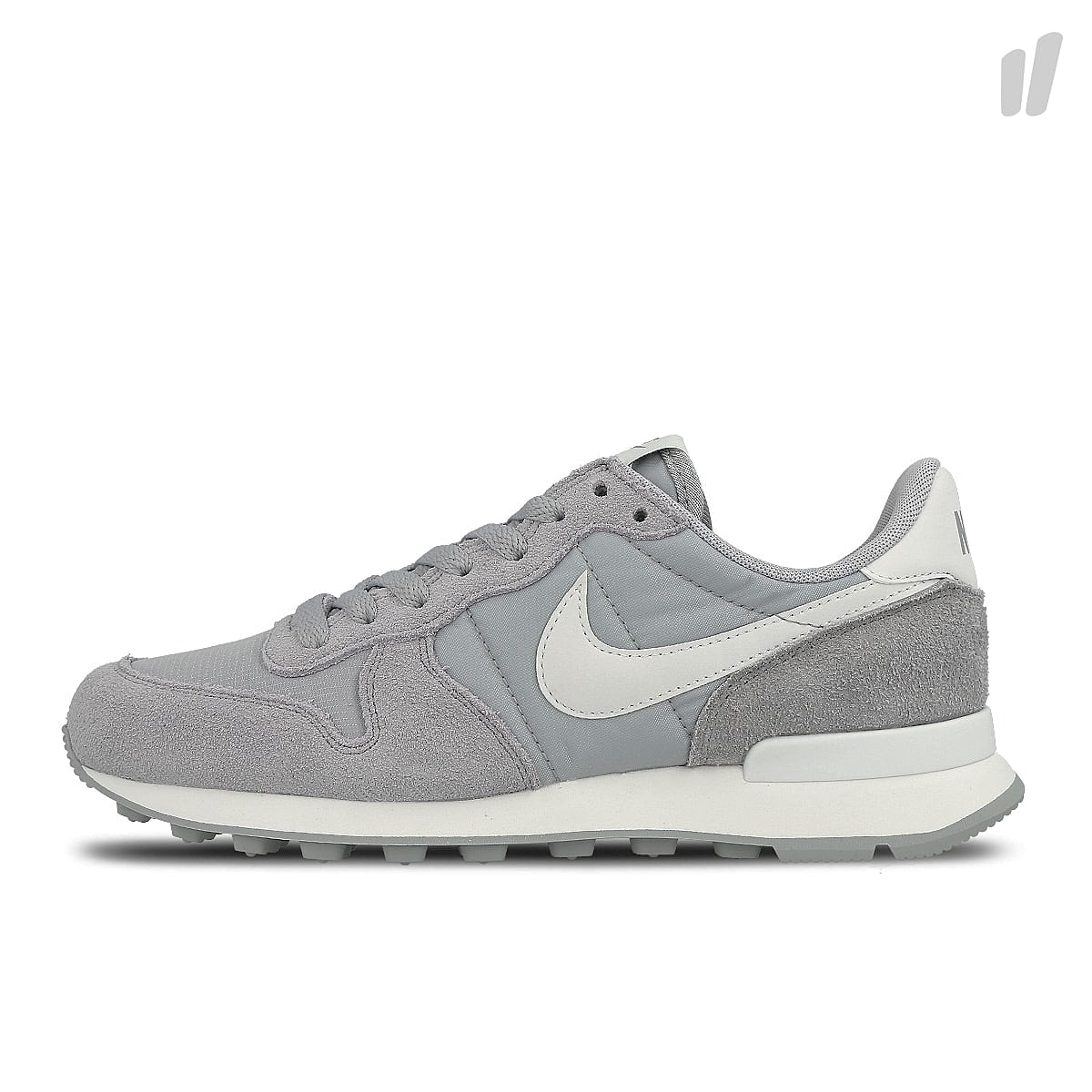 Nike wmns internationalist Wolf Grey-Summit White - Summit White - Sail Sneakers 828407 023 | Overkill