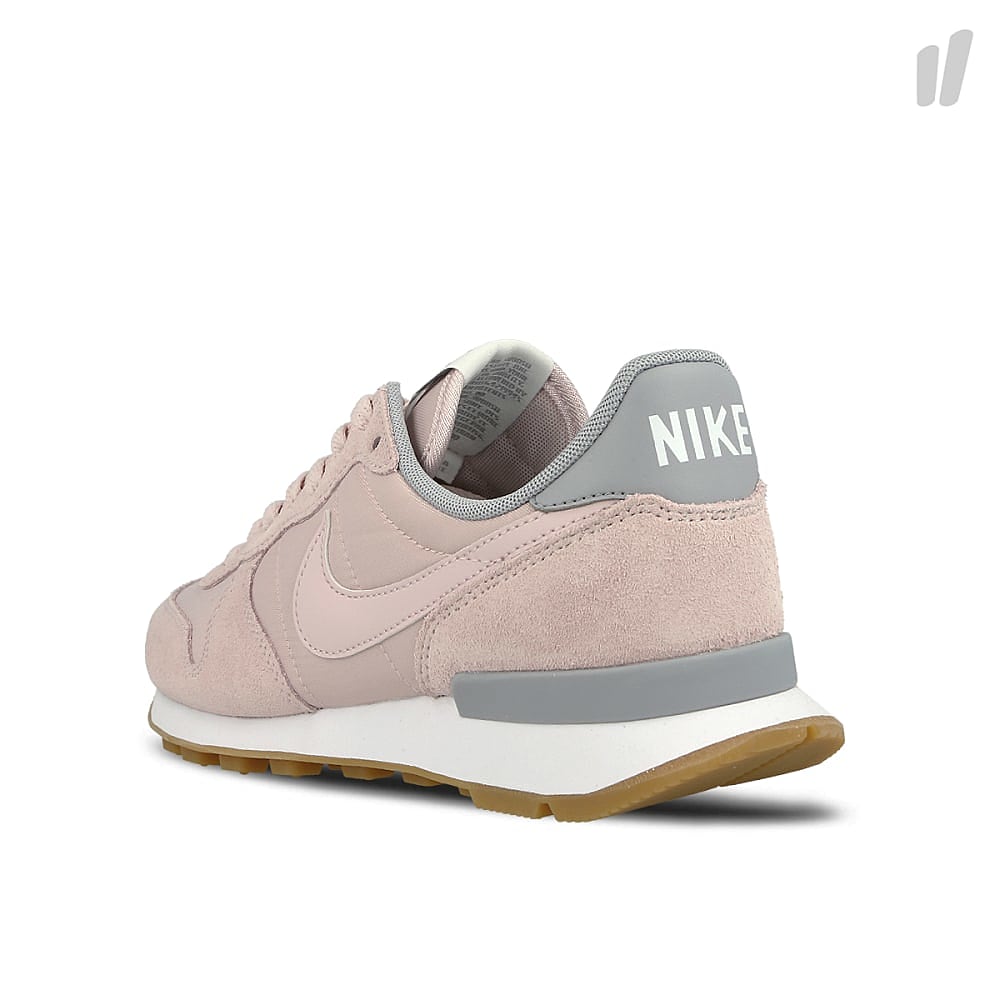 Nike wmns internationalist Barely Rose-Barely Rose - Wolf Grey - White Sneakers Material | Overkill