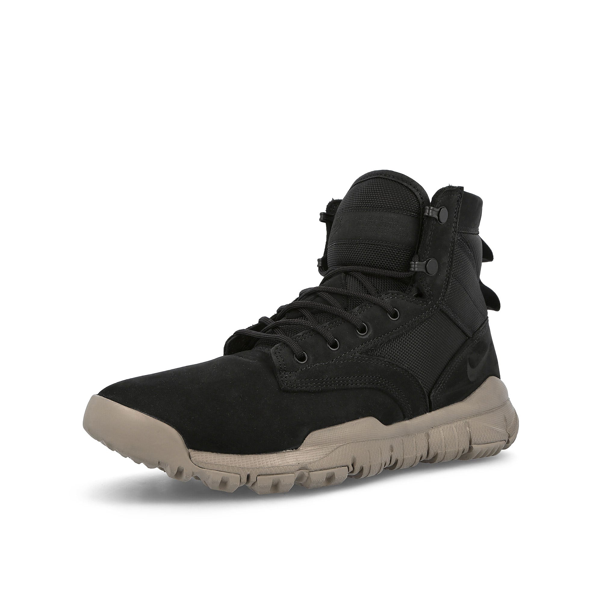 Nike sfb 6 nsw leather boot Black / Black - Light Taup Sneakers Close Up | Overkill