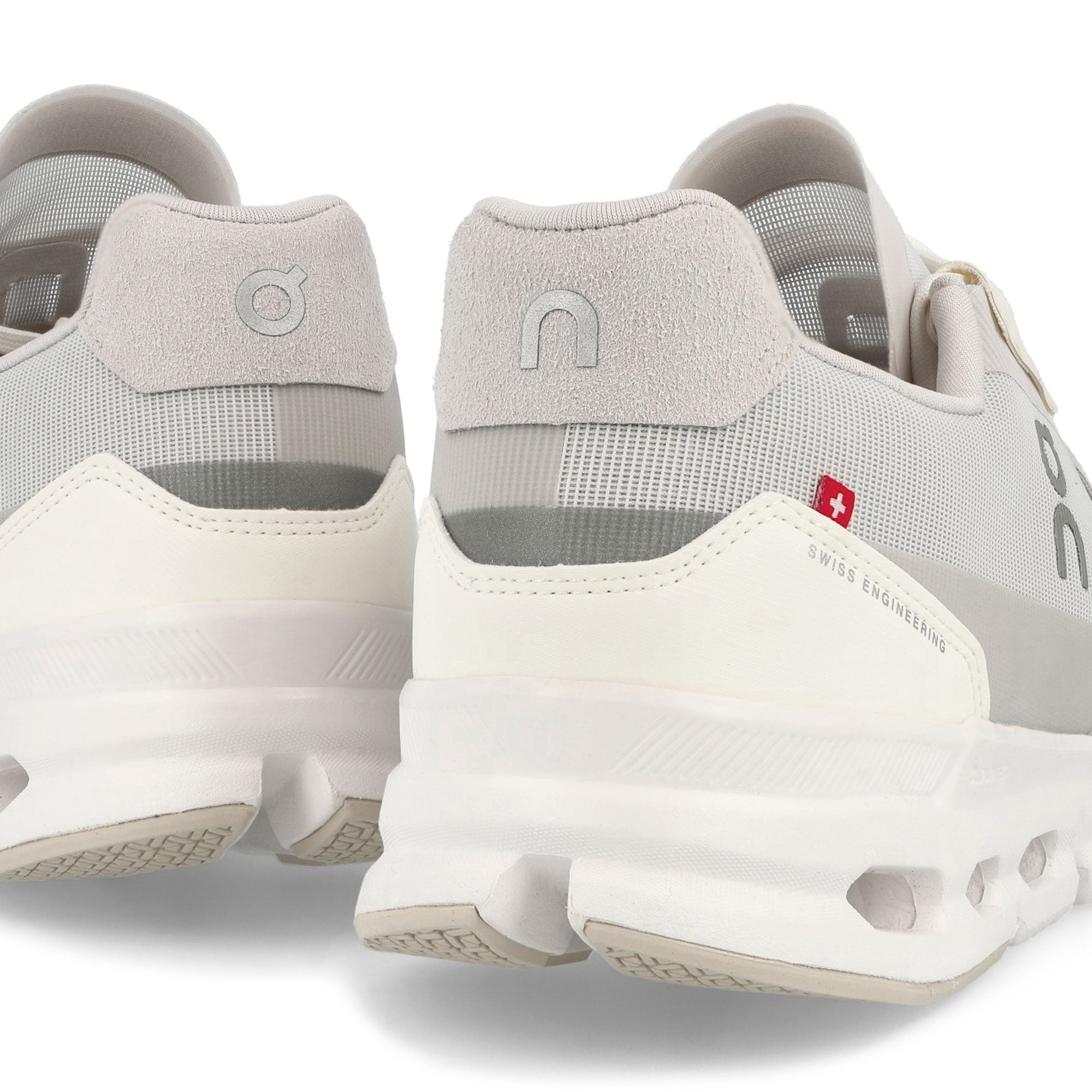 On Cloudrift Undyed - White / Frost Low Top Sneakers Detailfoto | Overkill