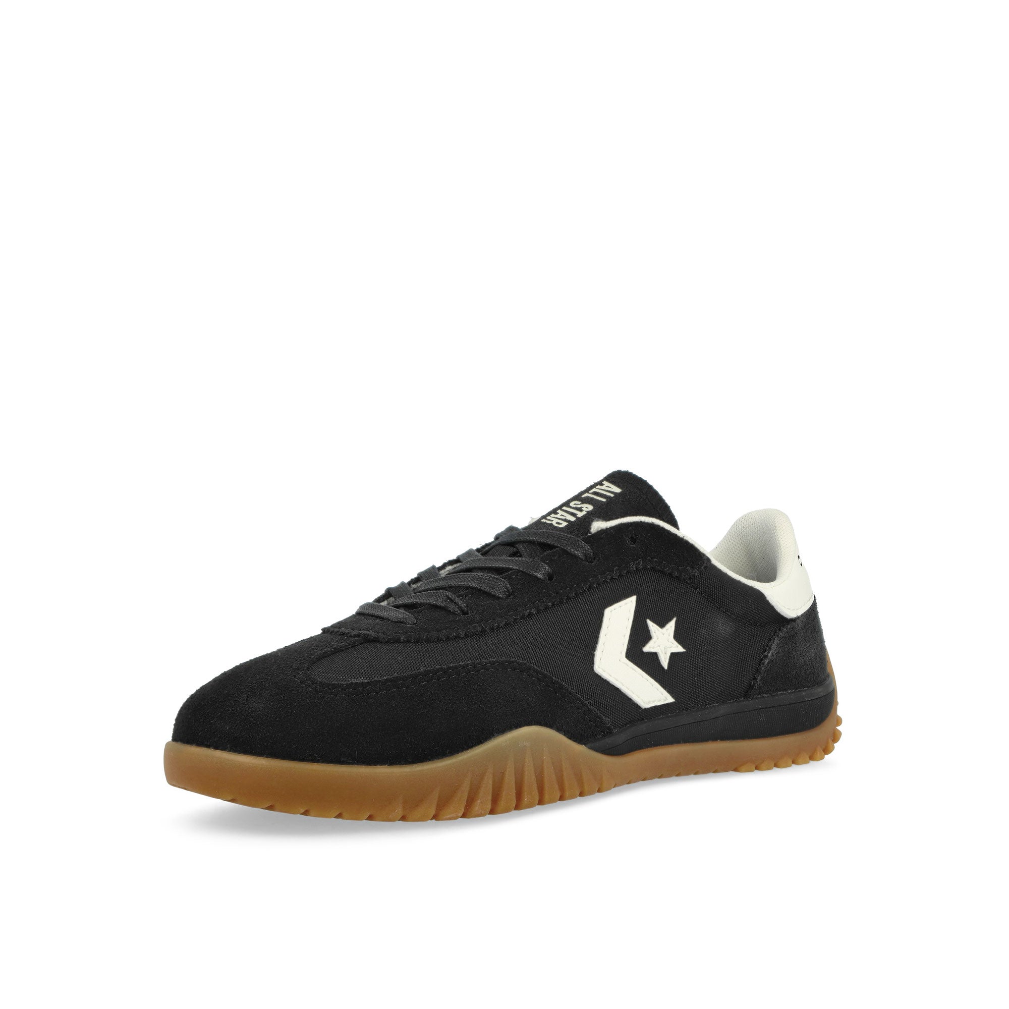 Converse Run Star Trainer Ox Black / Egret / Honey Low Top Sneakers Close Up | Overkill