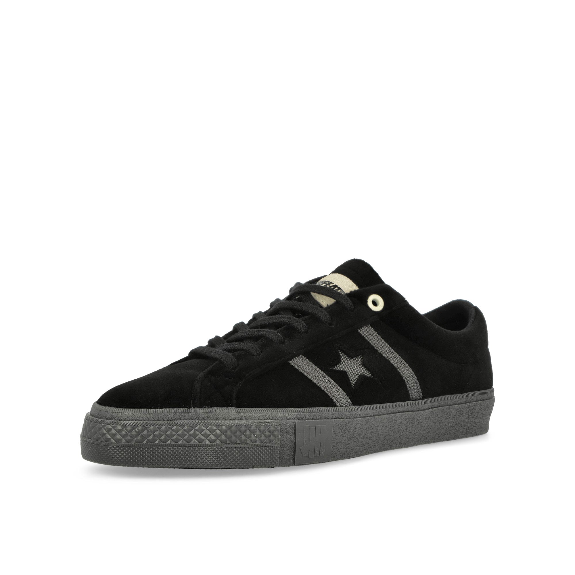 Converse One Star Academy Pro OX Black / Black / Egret Low Top Sneakers Close Up | Overkill