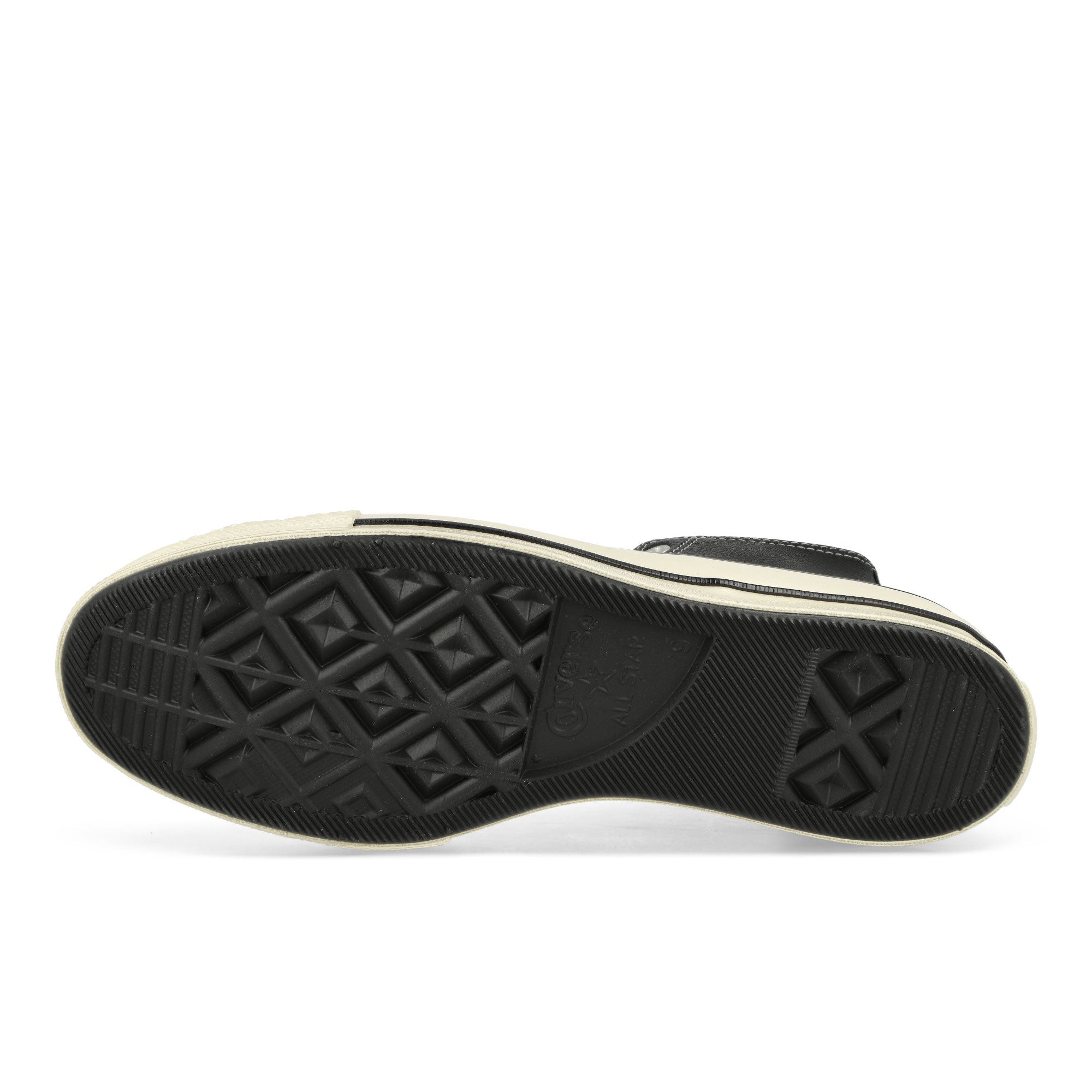 Converse Chuck 70 Hi Black / Natural Ivory / Egret High Top Sneakers Detail View 1 | Overkill