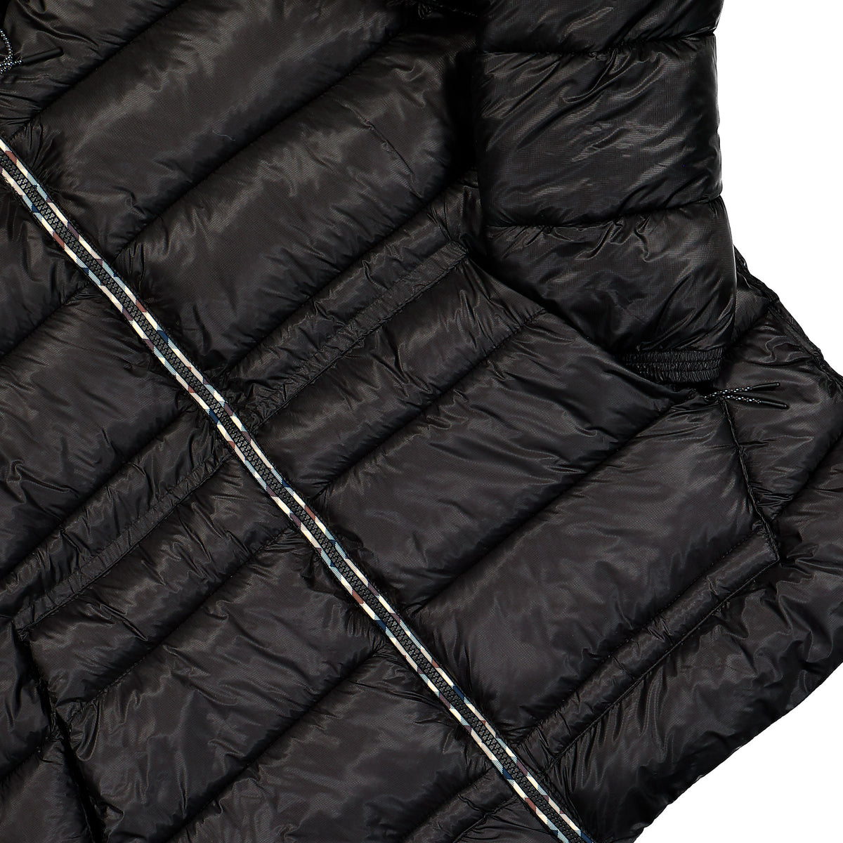 Aquascutum Veil-N Hooded Puffer Black Jackets AA-A006-JK002 16 Detail View 1 | Overkill