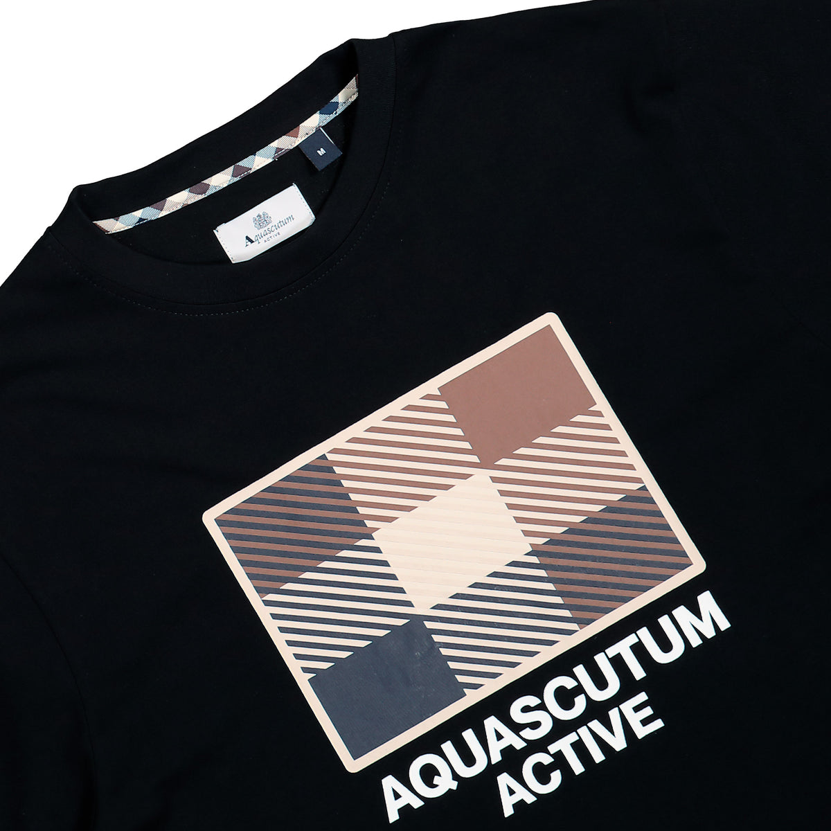Aquascutum Badge Graphic T-Shirt Black T-Shirt AA-A006-TS012 16 Detailfoto | Overkill