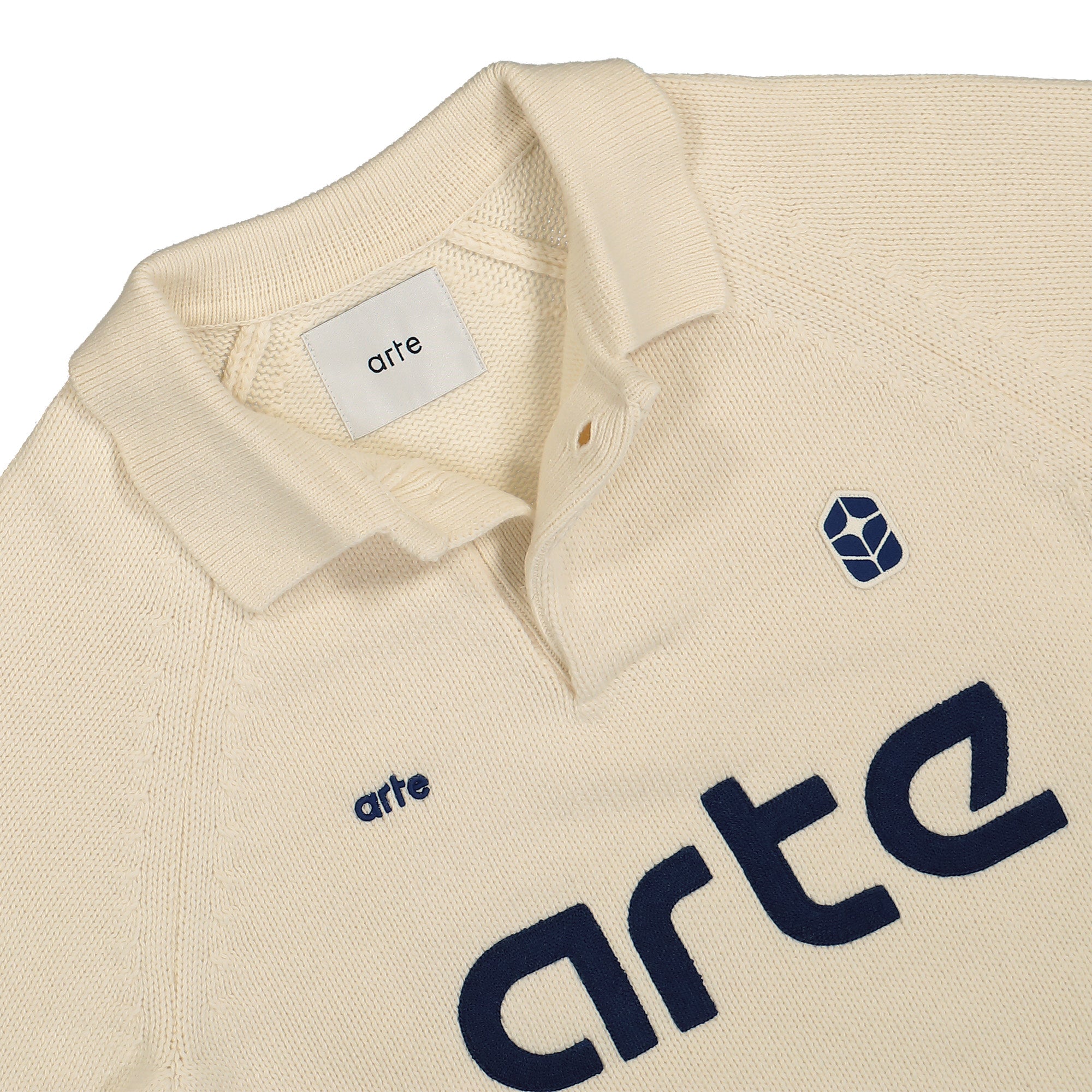 Arte Antwerp Football Knit Cream Sweatshirts Close-up | Overkill