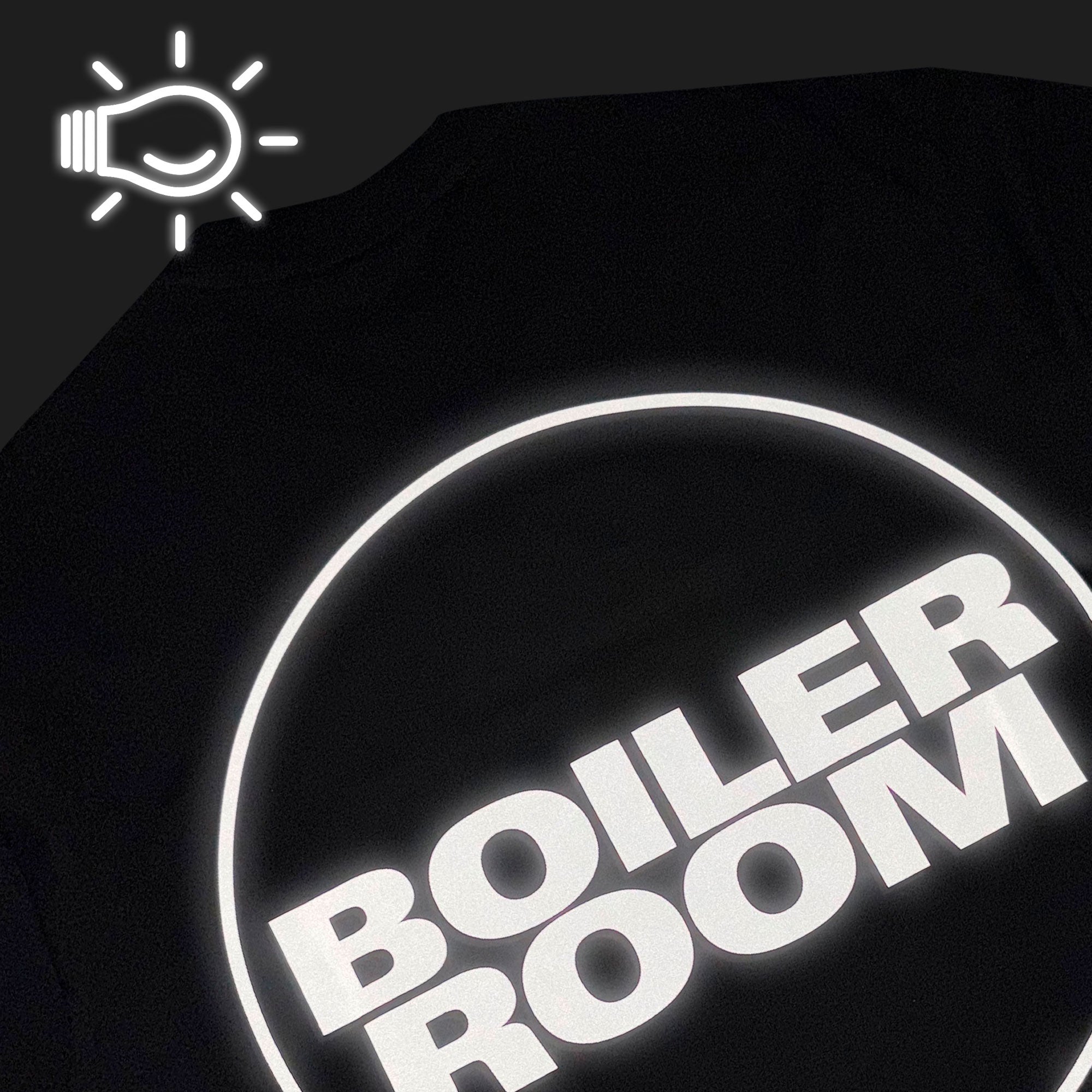 Boiler Room Core Logo T-Shirt 3M Black T-Shirts AW25SS03BLK Detailfoto | Overkill
