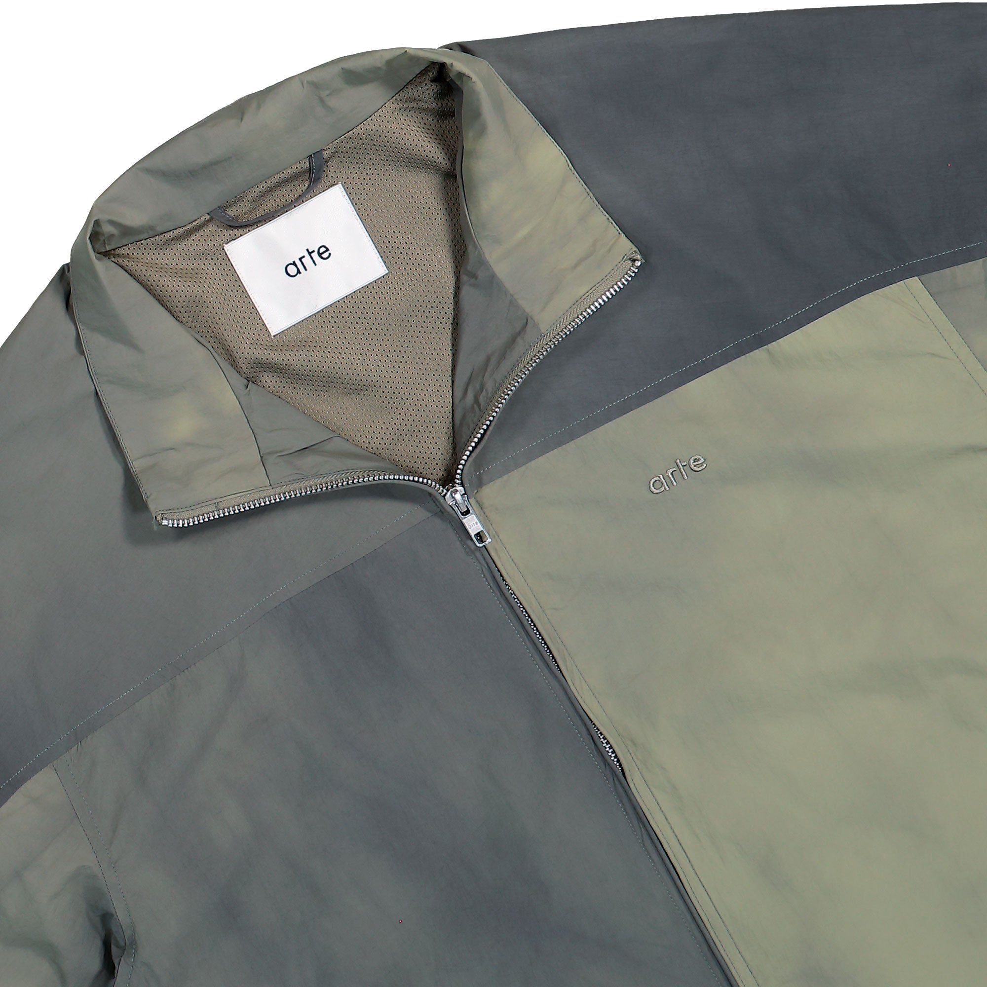 Arte Antwerp Sunfade Track Jacket Green Track Jacket AW26-069J Detailfoto | Overkill