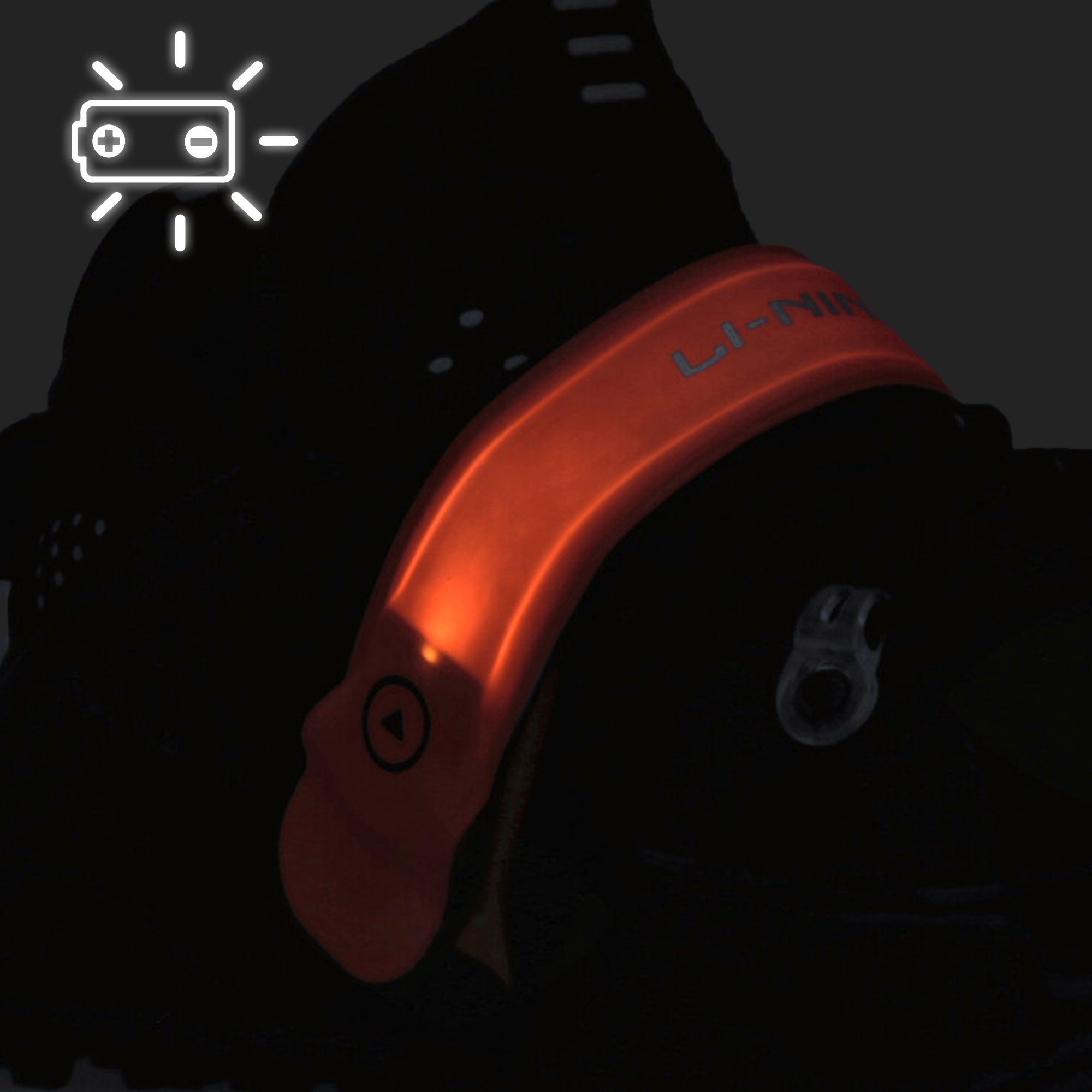 Li-Ning Titan Halo Black Low Top Sneakers Detail View 1 | Overkill