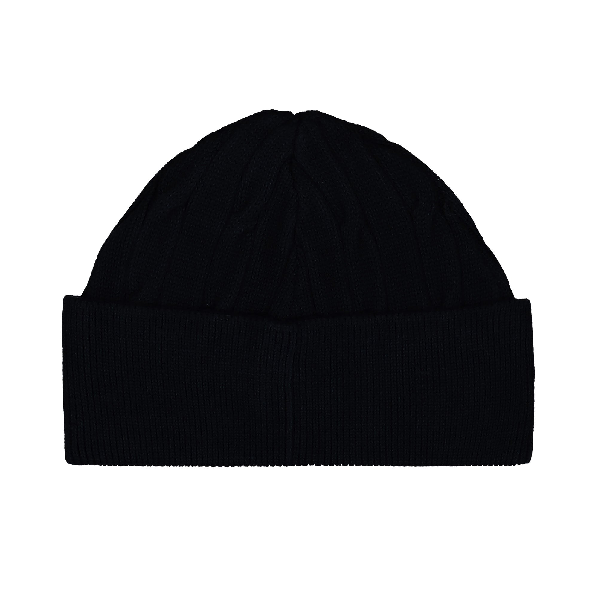 Fred Perry Tennis Badge Cable Beanie Navy Beanie C1135-608 Close-up | Overkill