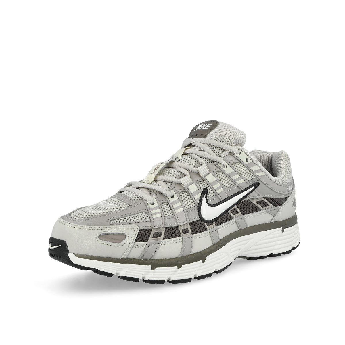 Nike P-6000 Light Bone / Summit White / College Grey sneaker CD6404 038 Close-up | Overkill