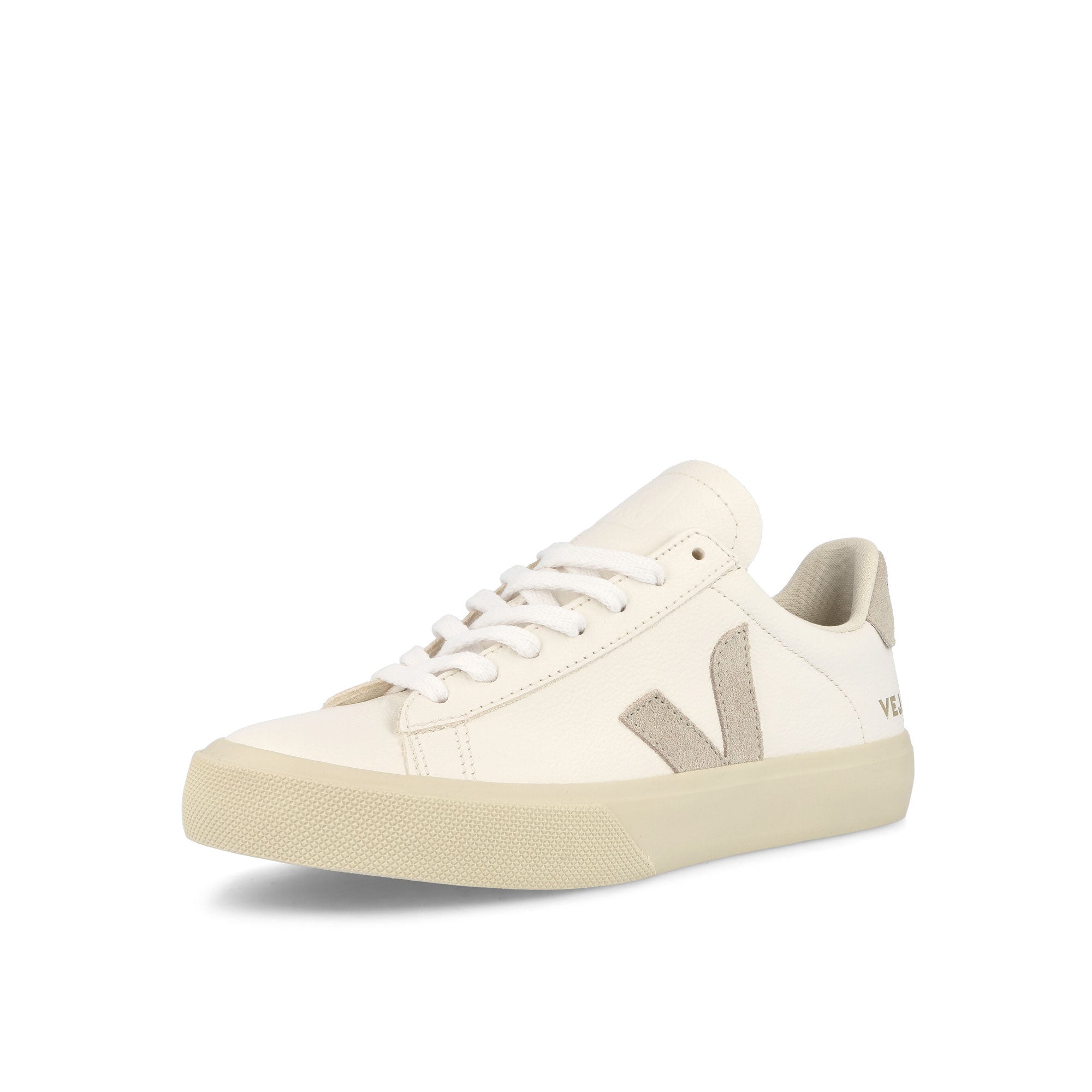Veja W Campo Chromefree Leather Extra White-Natural Suede Sneakers Close Up | Overkill