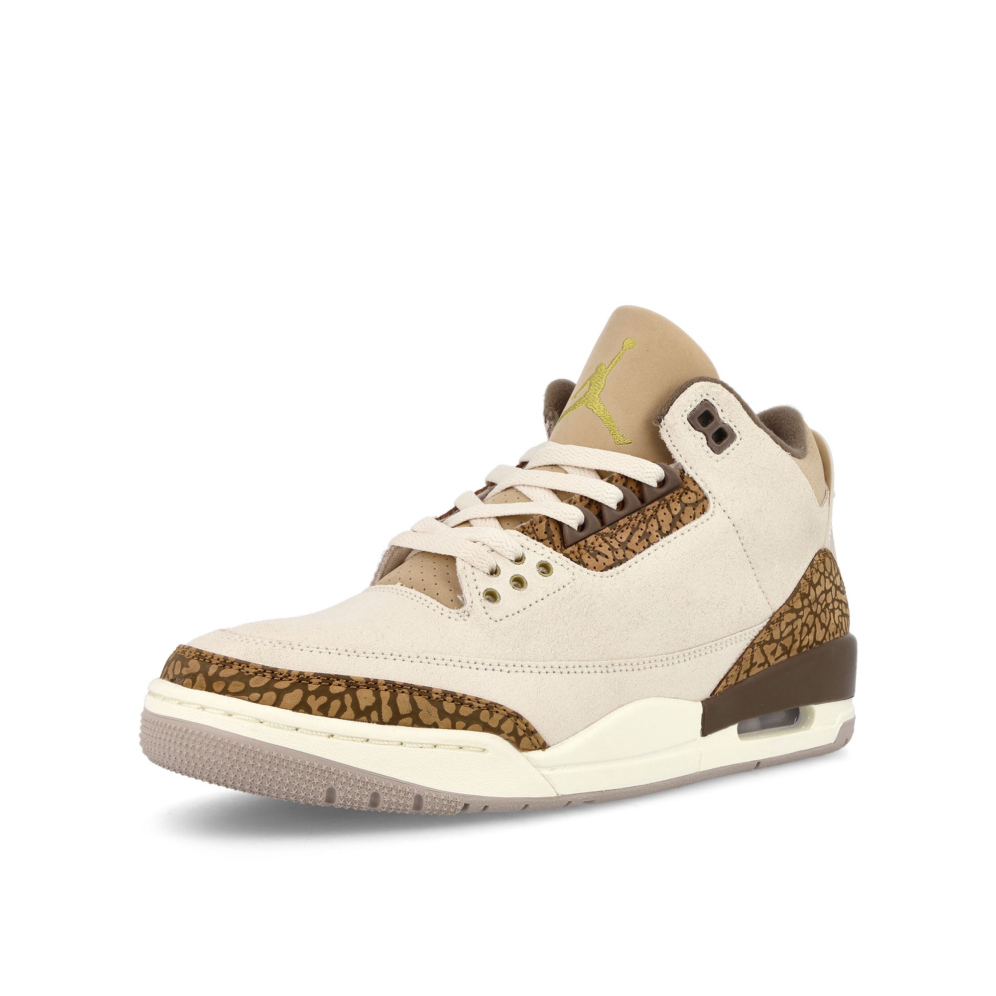 Jordan Air Jordan 3 Retro Light Orewood Brown / Metallic Gold Mid Top Sneakers Close Up | Overkill