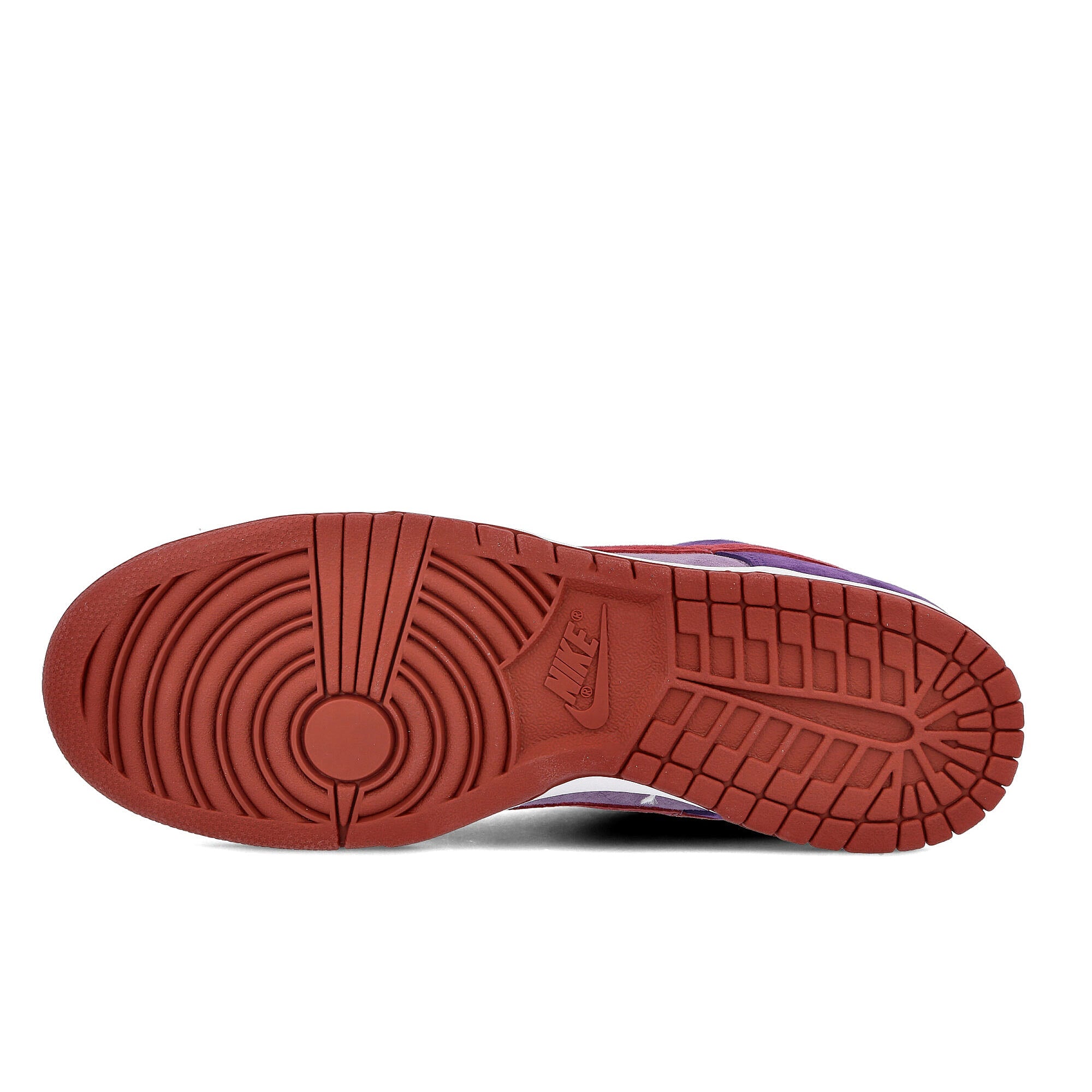 Nike dunk low sp Daybreak / Barn - Plum Low Top Sneakers Detail View 1 | Overkill