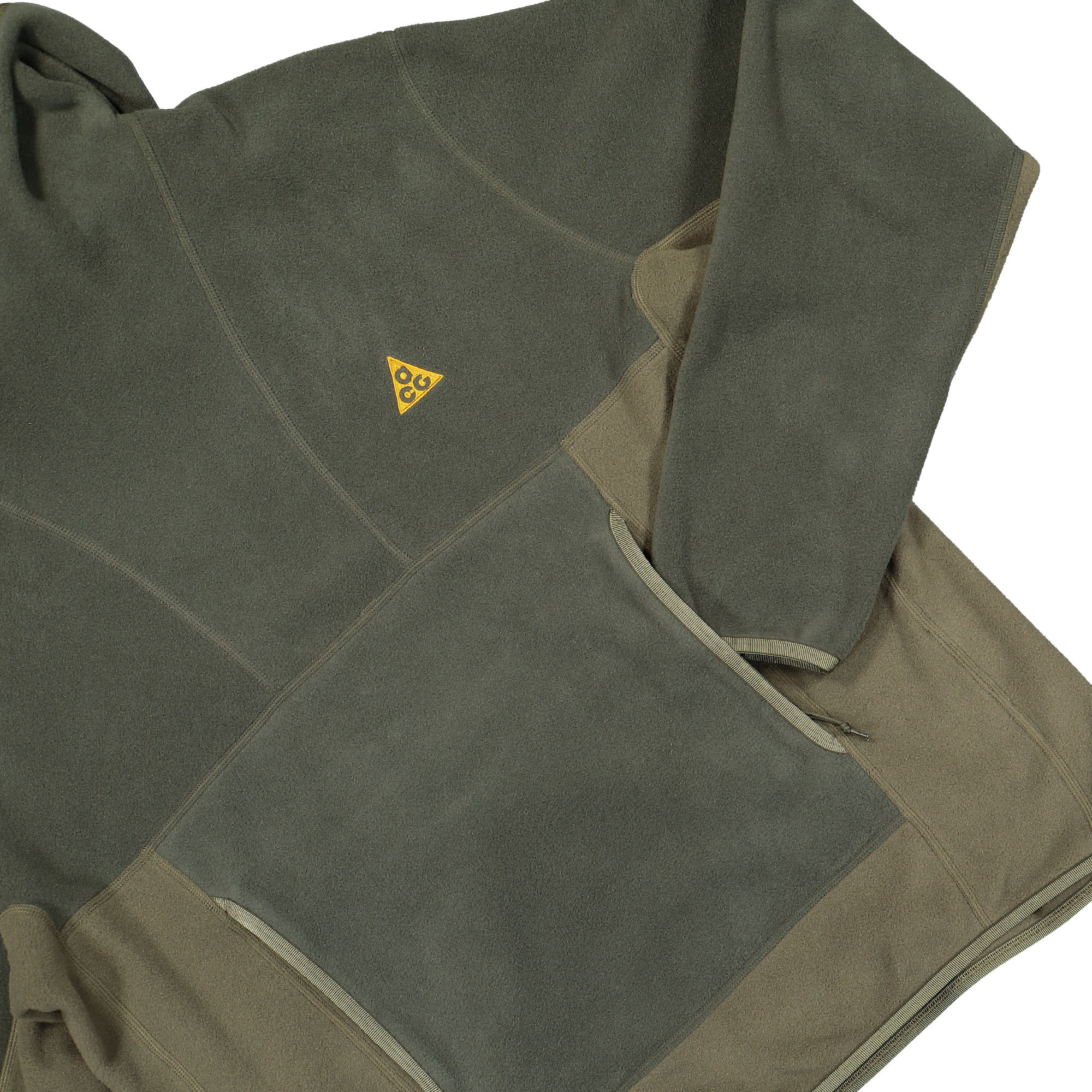 Nike ACG Polartec Wolf Tree Hoodie Cargo Khaki / Medium Olive / Gold Suede Hoodies Detailfoto | Overkill