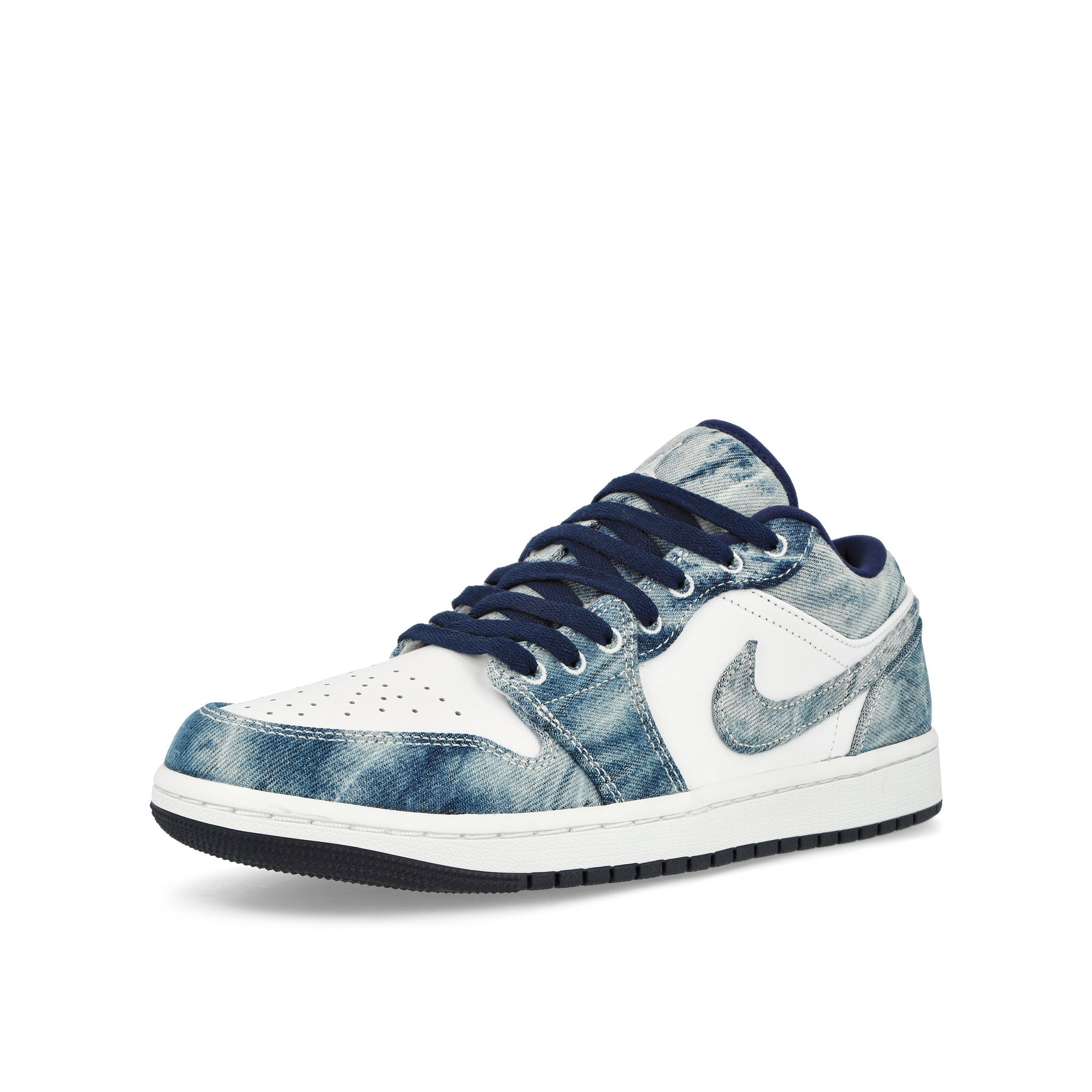 Jordan Air Jordan 1 Low SE White / White - Midnight Navy Low Top Sneakers Close Up | Overkill