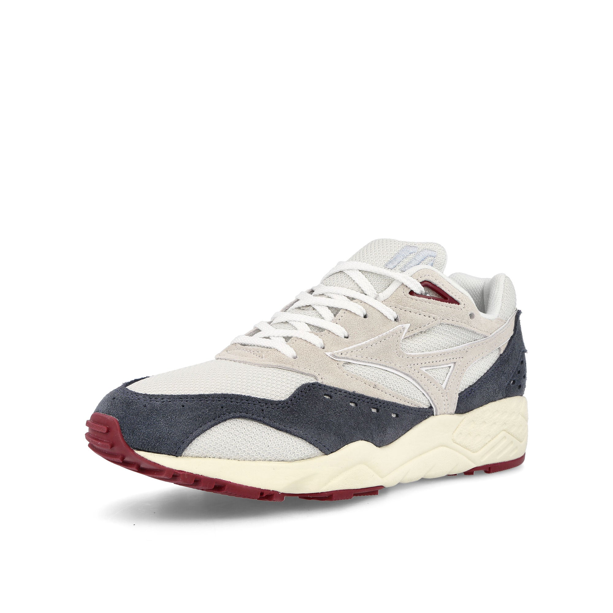 Mizuno Contender White-White-Indiaink Low Top Sneakers Close Up | Overkill