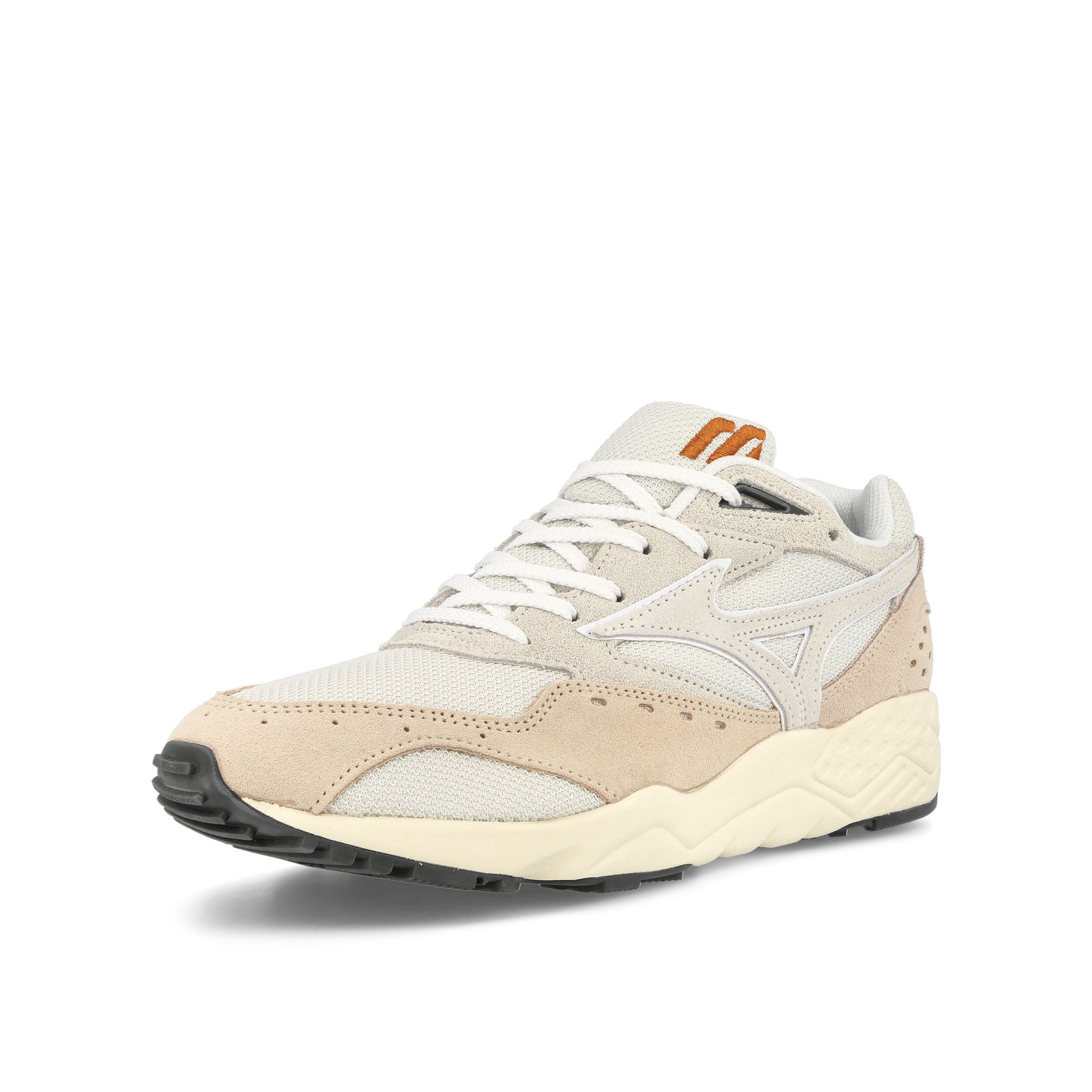 Mizuno Contender White-Summer Sand Low Top Sneakers Close Up | Overkill