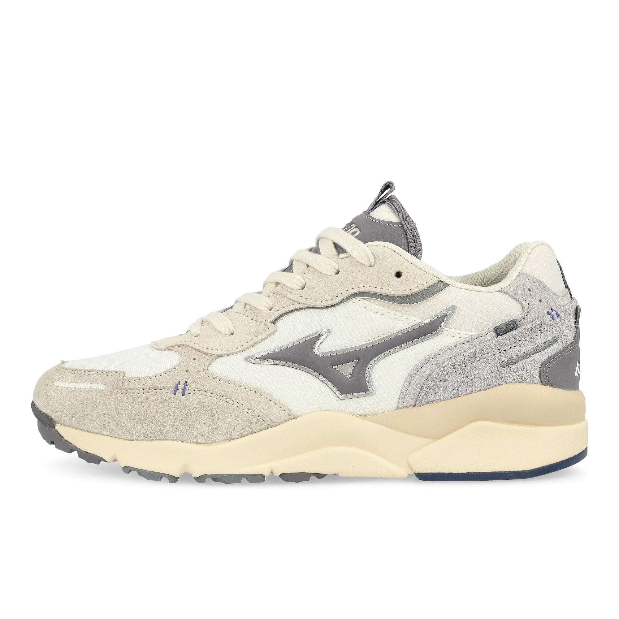 Mizuno Sky Medal Beta White Sand / Quicksilver / Snow White Low Top Sneakers D1GA243003 | Overkill