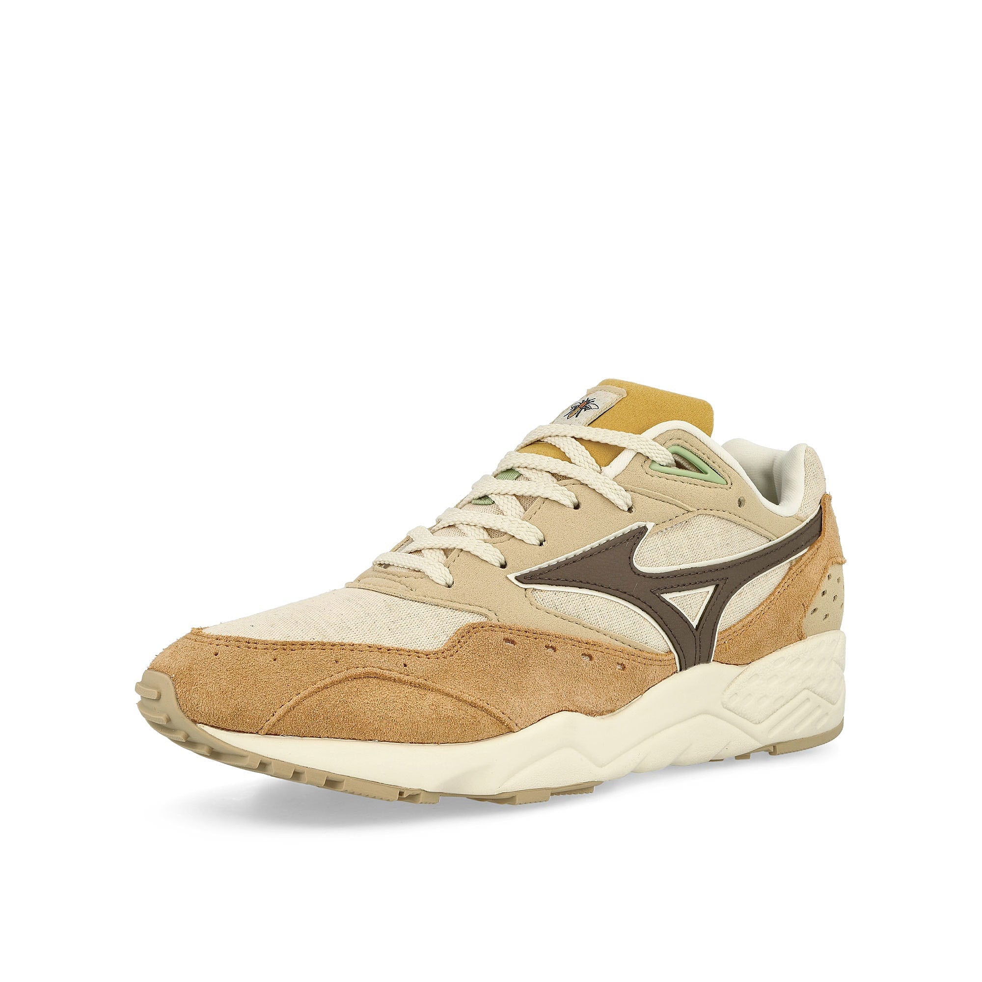 Mizuno Contender Spruce Yellow / Major Brown / Pris Low Top Sneakers Close Up | Overkill