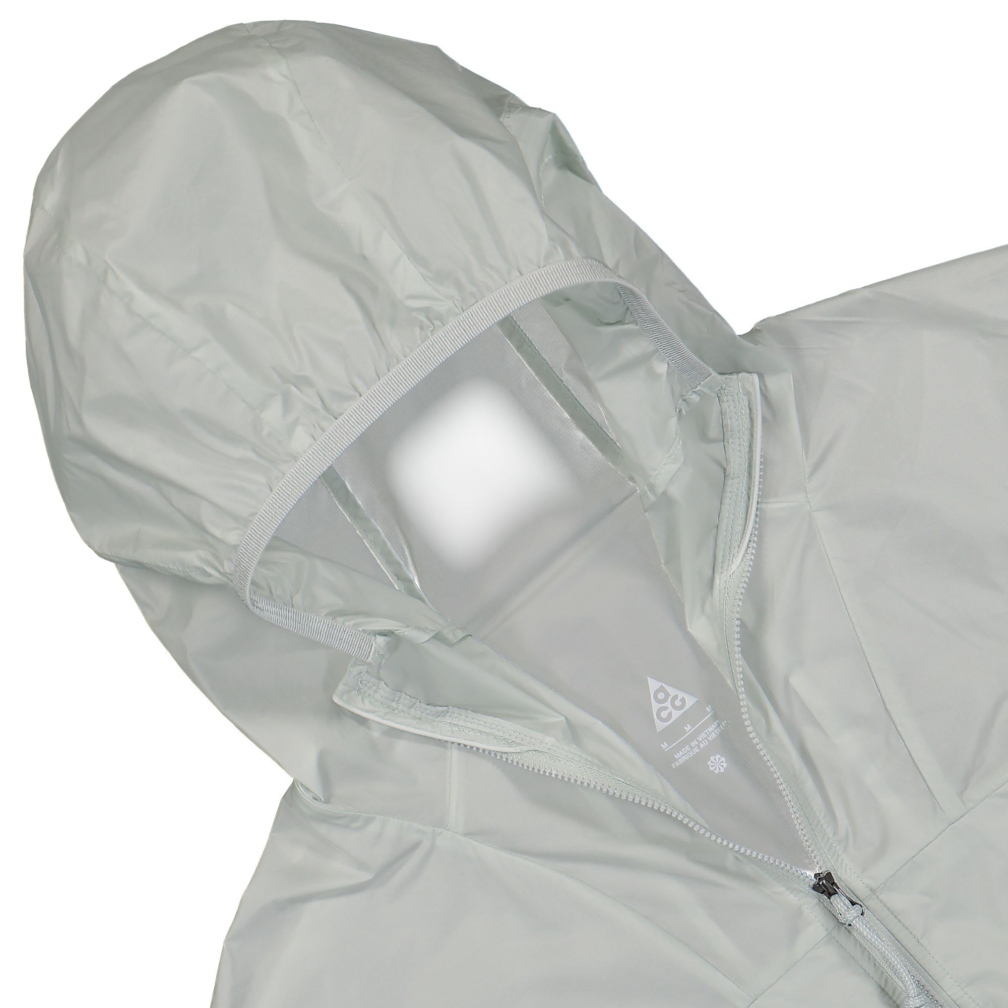 Nike ACG Windproof Cinder Cone Jacket Light Silver / Summit White / Summit White Windbreaker Close-up | Overkill