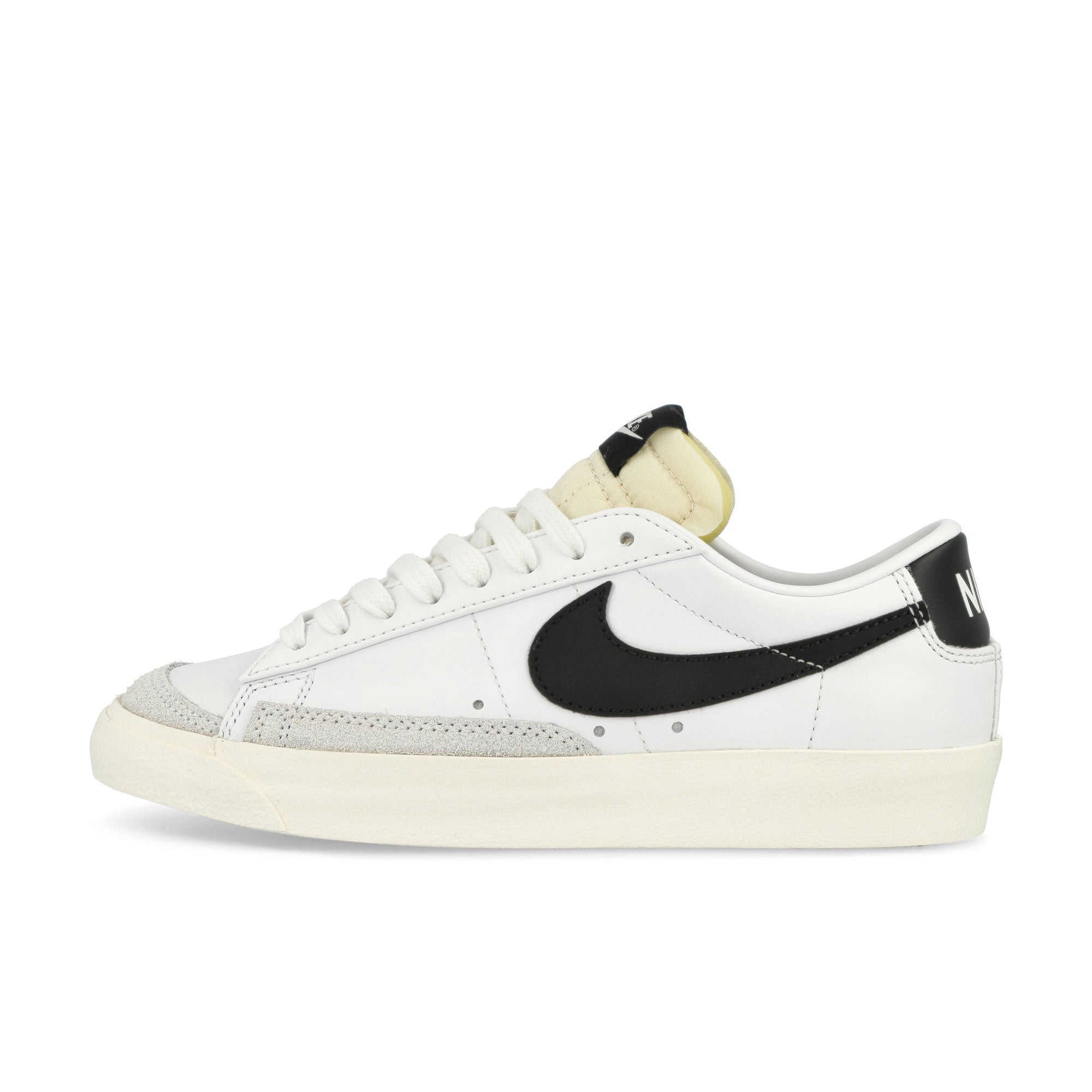 Nike W Blazer Low 77 White / Black - Sail- White Low Top Sneakers DC4769 102 | Overkill