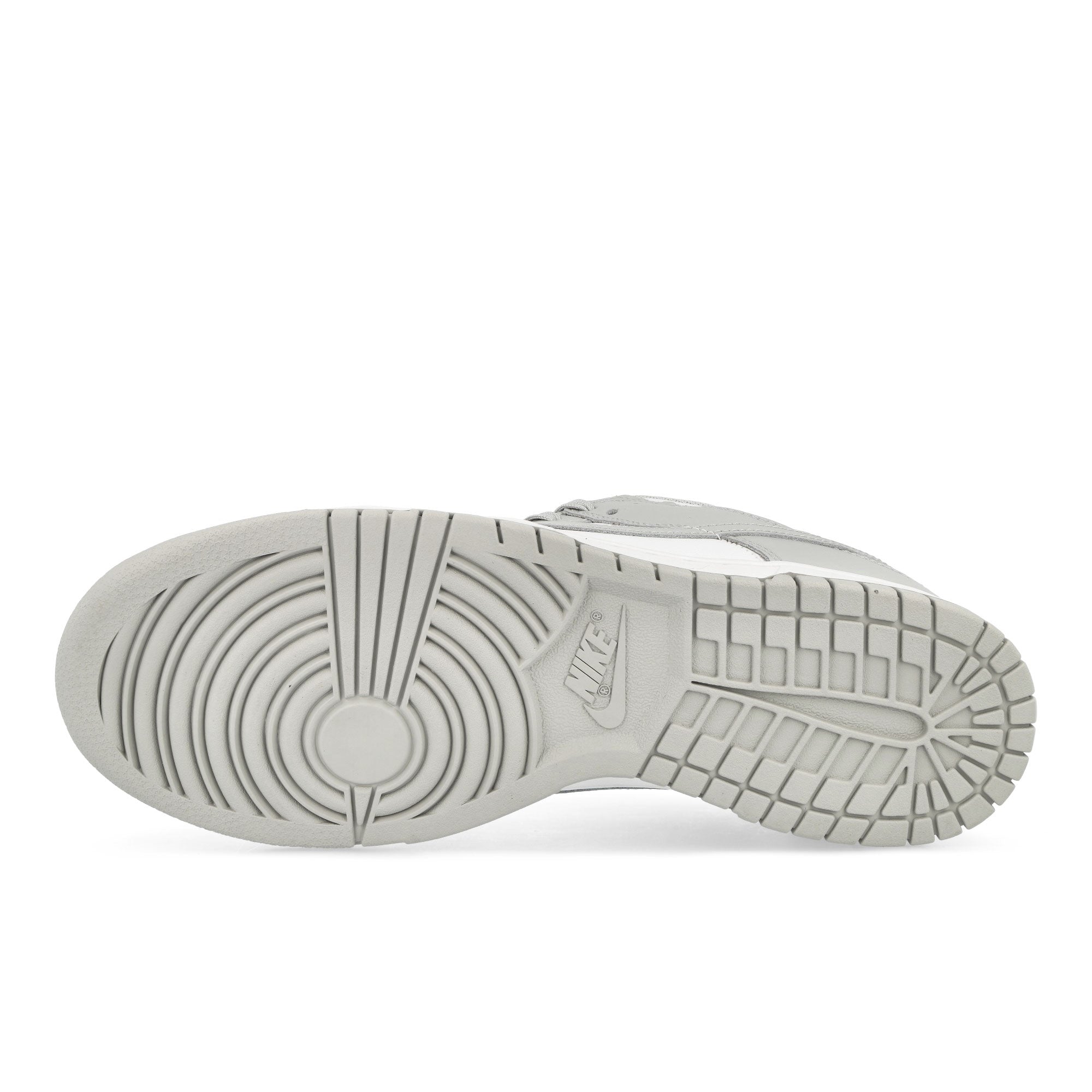 Nike Dunk Low Retro White / Grey Fog Low Top Sneakers Detail View 1 | Overkill