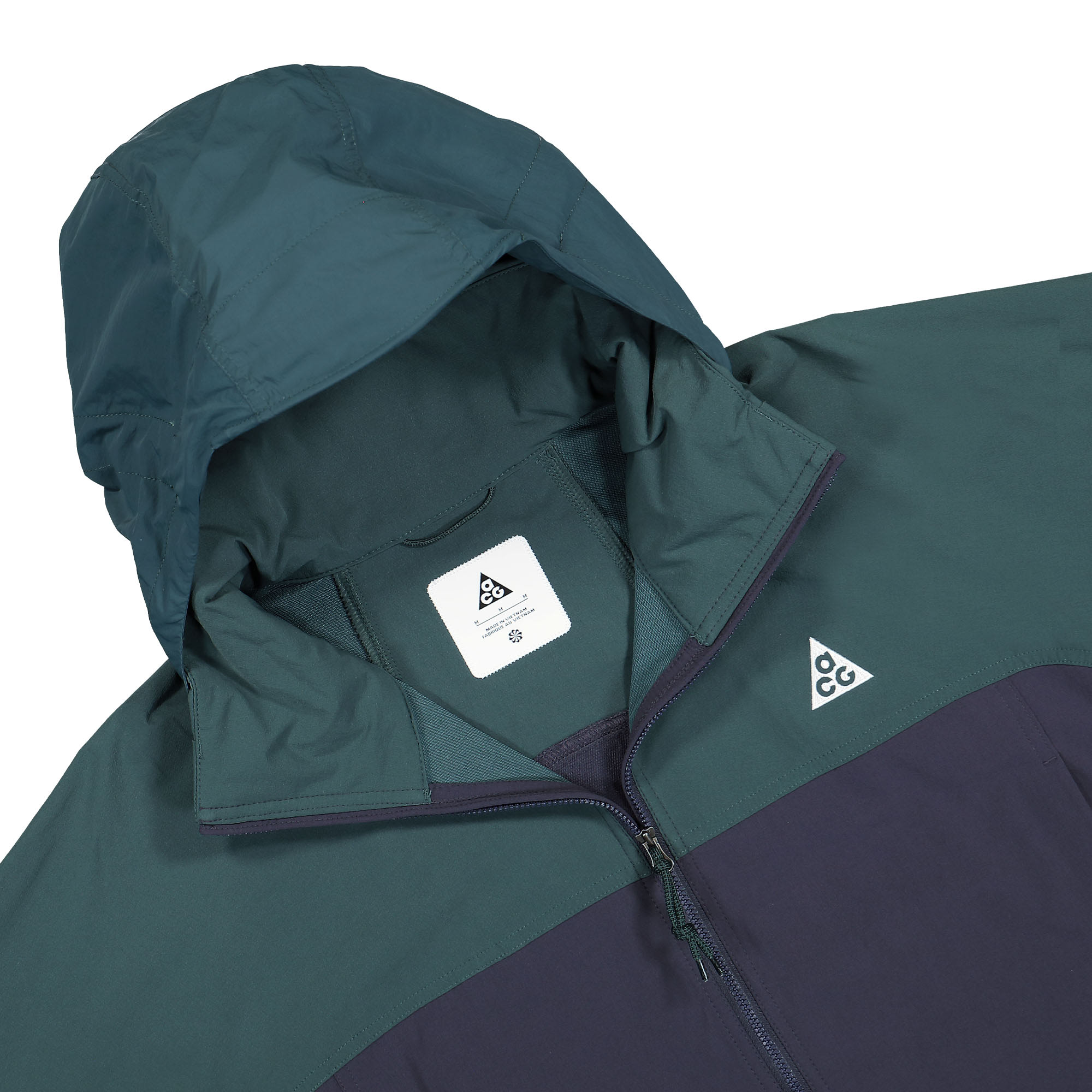 Nike ACG Sun Farer Jacket Faded Spruce / Gridiron / Black / Summit White Jackets Close-up | Overkill