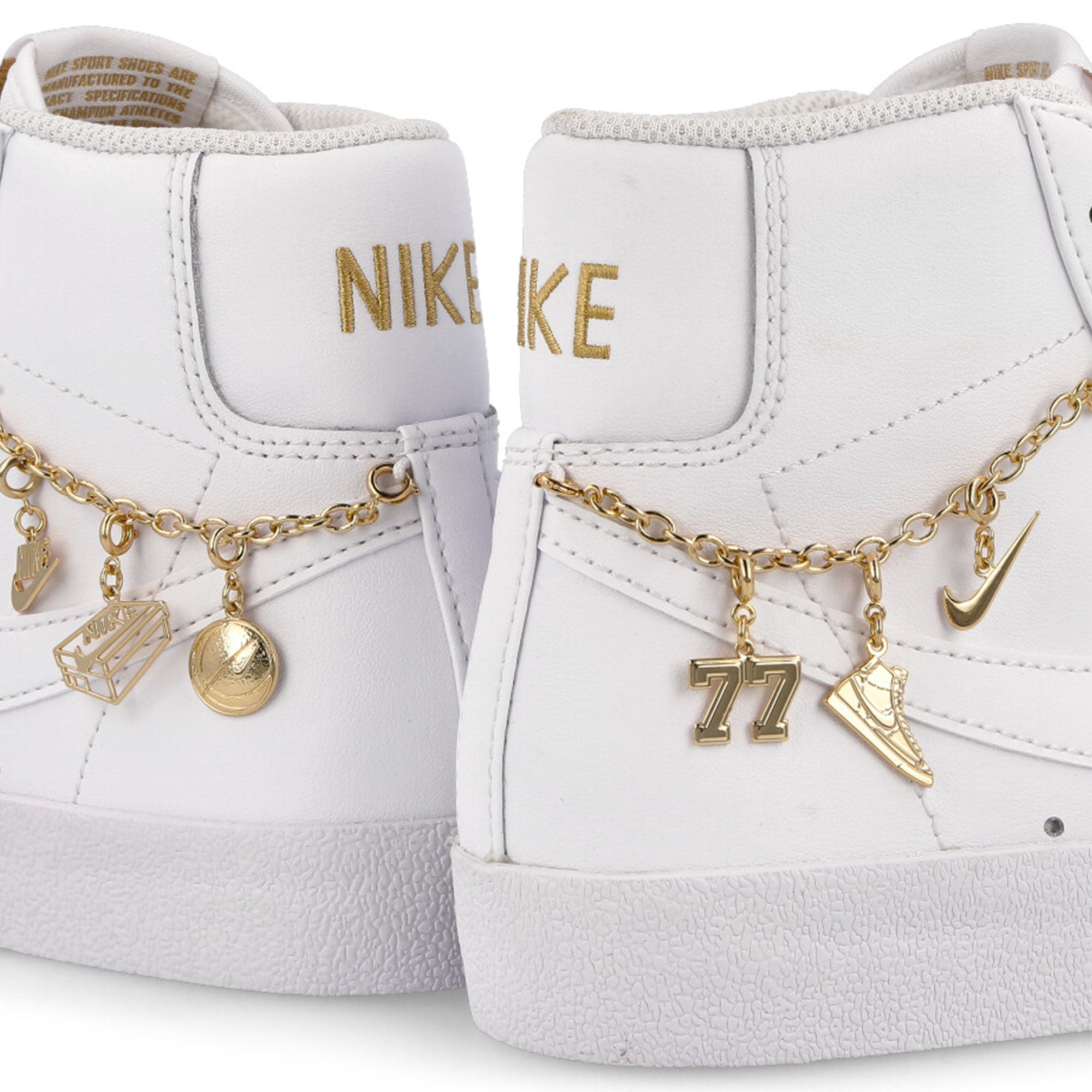 Nike wmns blazer mid 77 lx White-White - Metallic Gold Mid Top Sneakers Detailfoto | Overkill